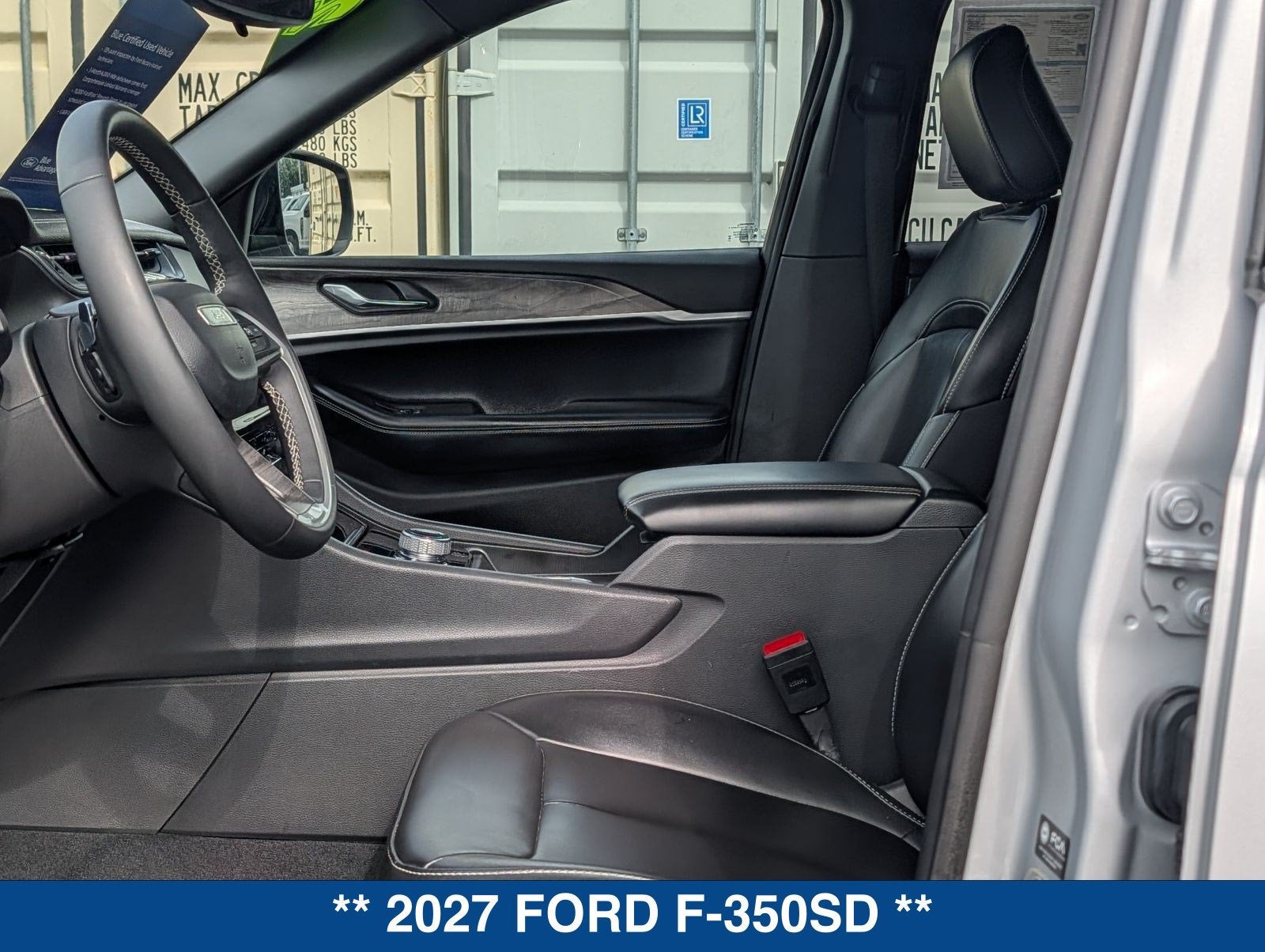 2027 Ford F-350SD XL
