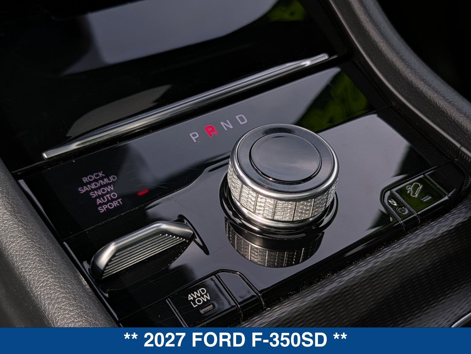 2027 Ford F-350SD XL