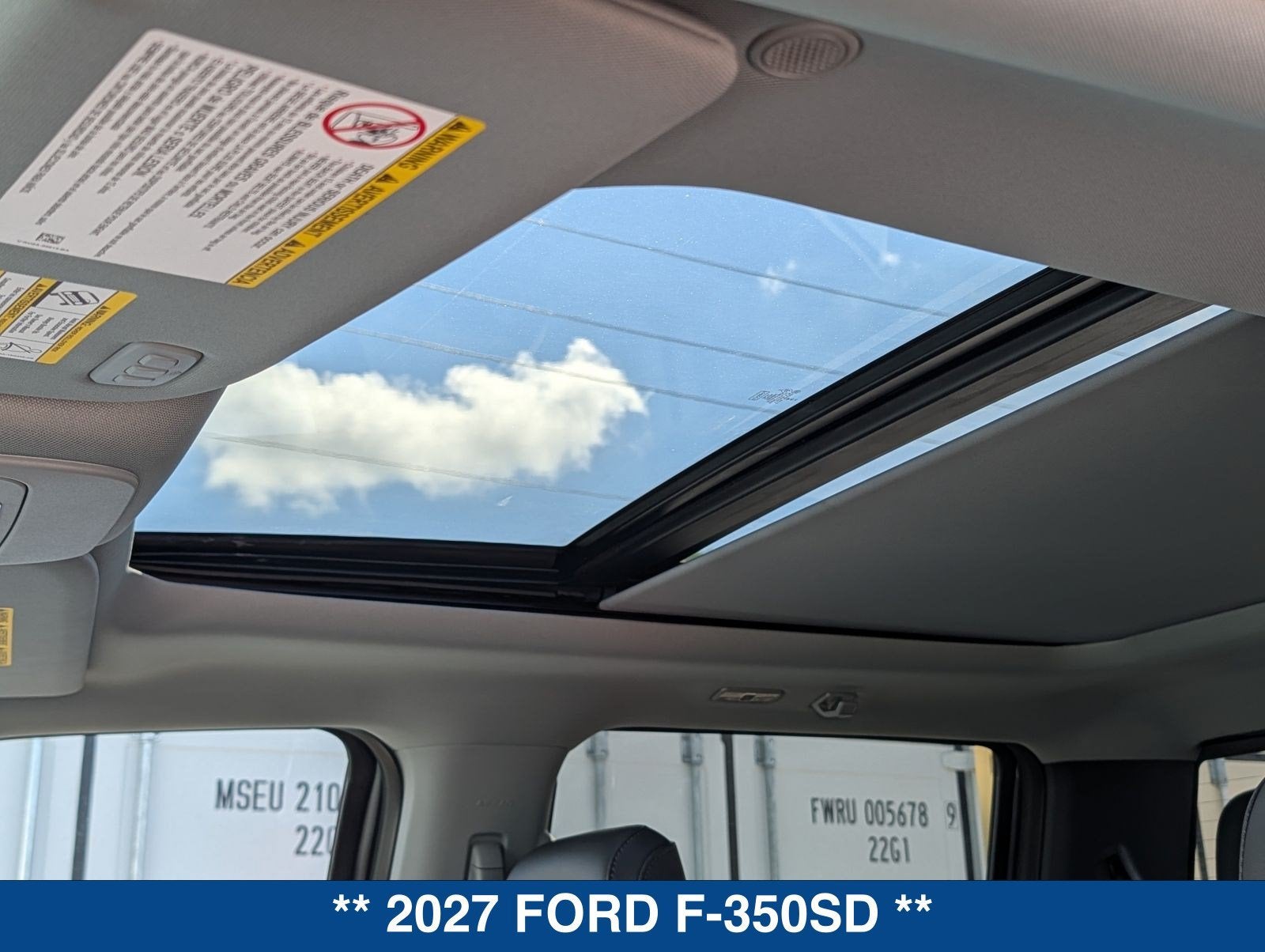 2027 Ford F-350SD Lariat