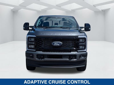 2027 Ford F-350SD Lariat