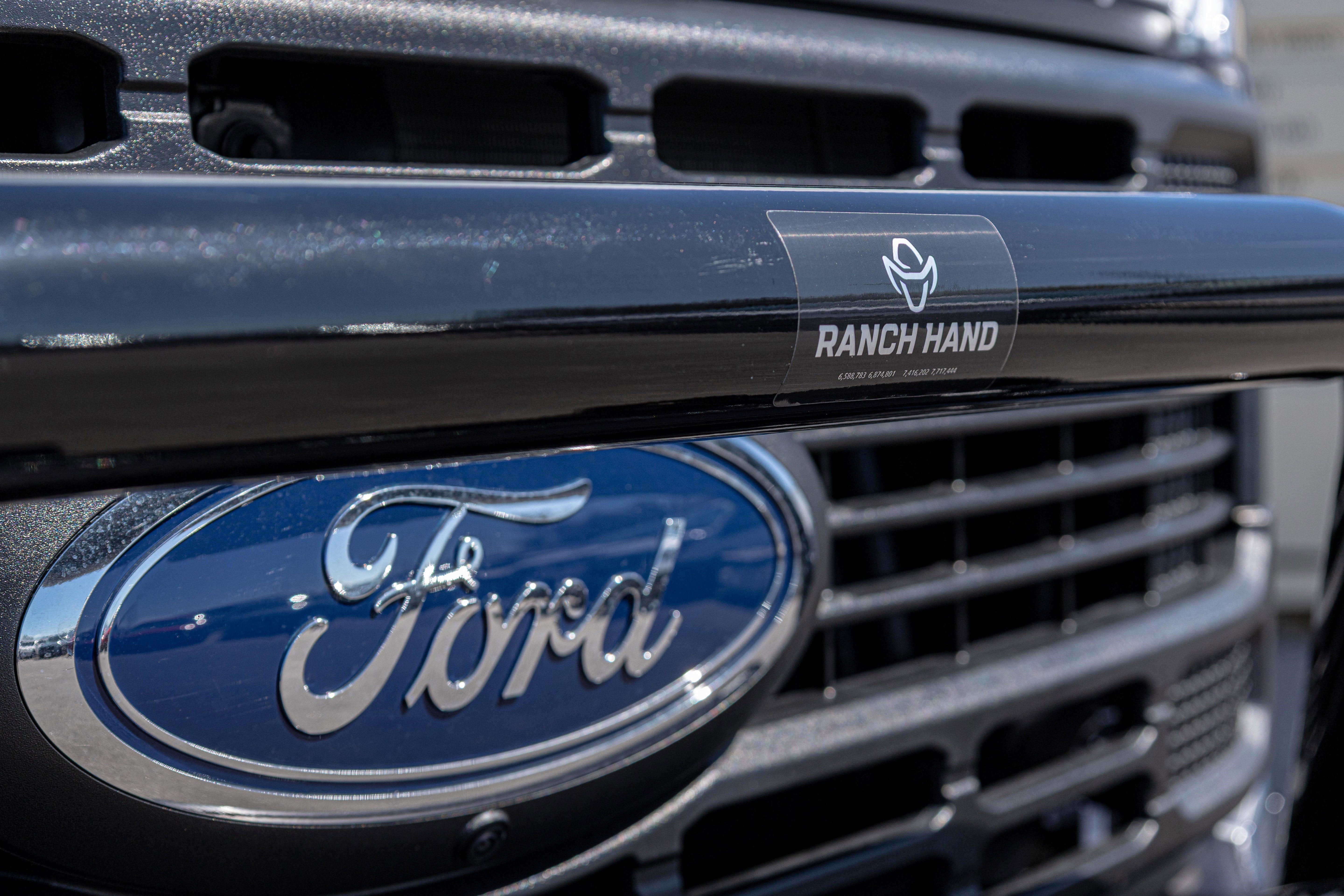 2026 Ford Super Duty F-350 SRW XL