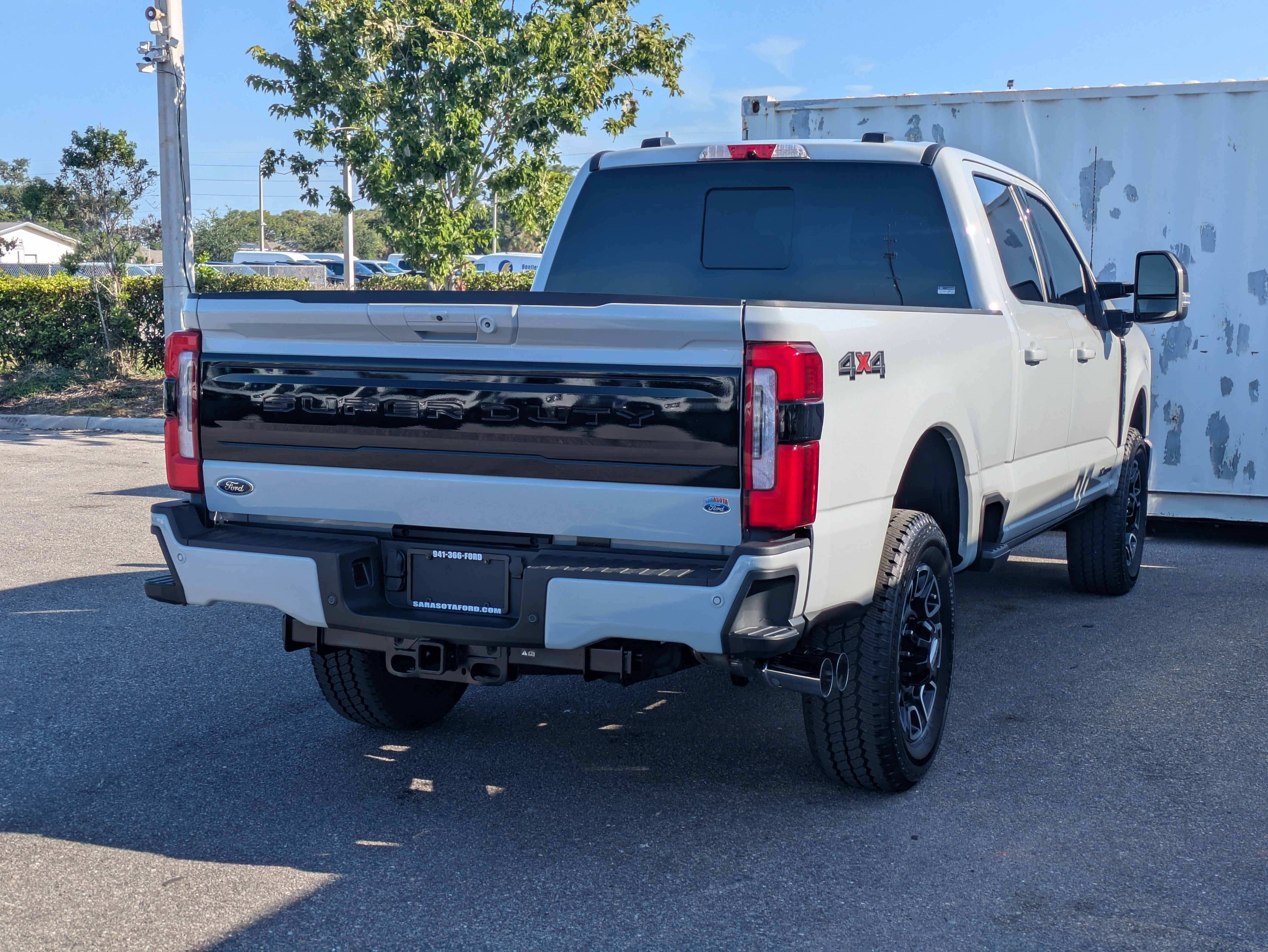 2026 Ford F-350SD Platinum