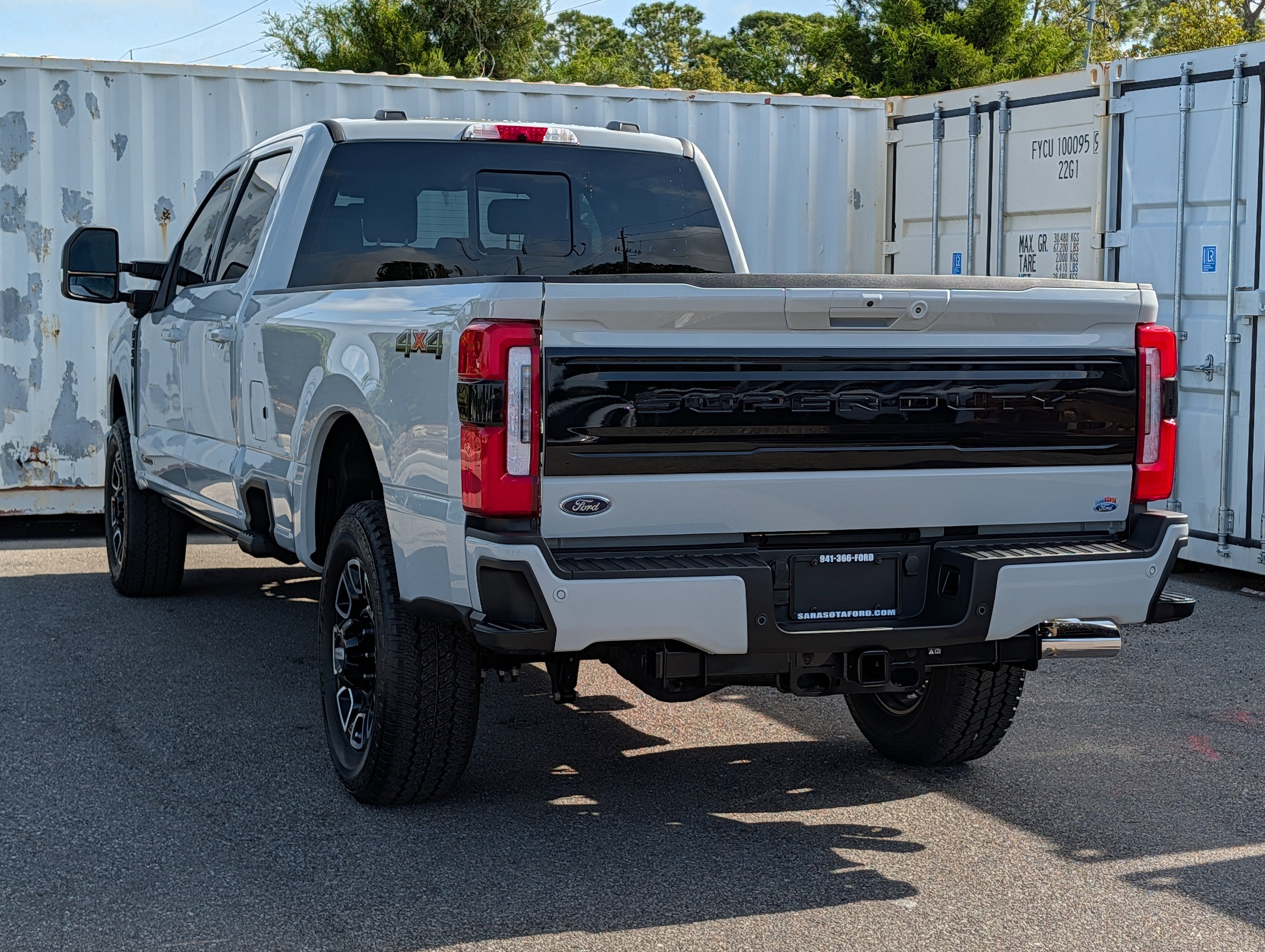 2026 Ford F-350SD Platinum