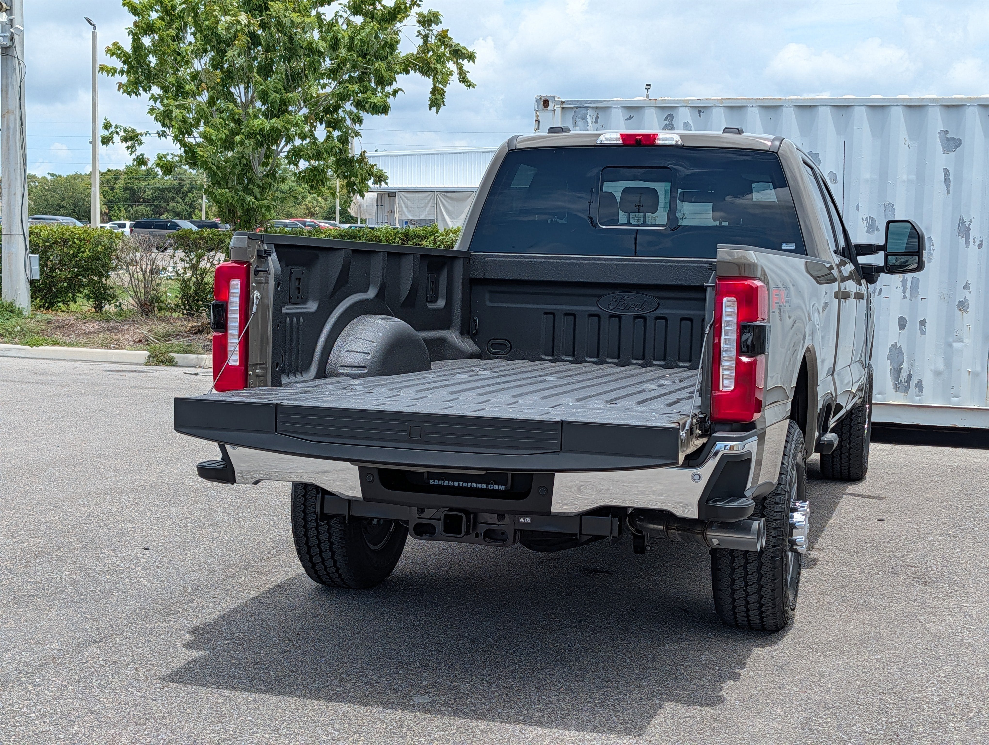 2026 Ford F-350SD Lariat