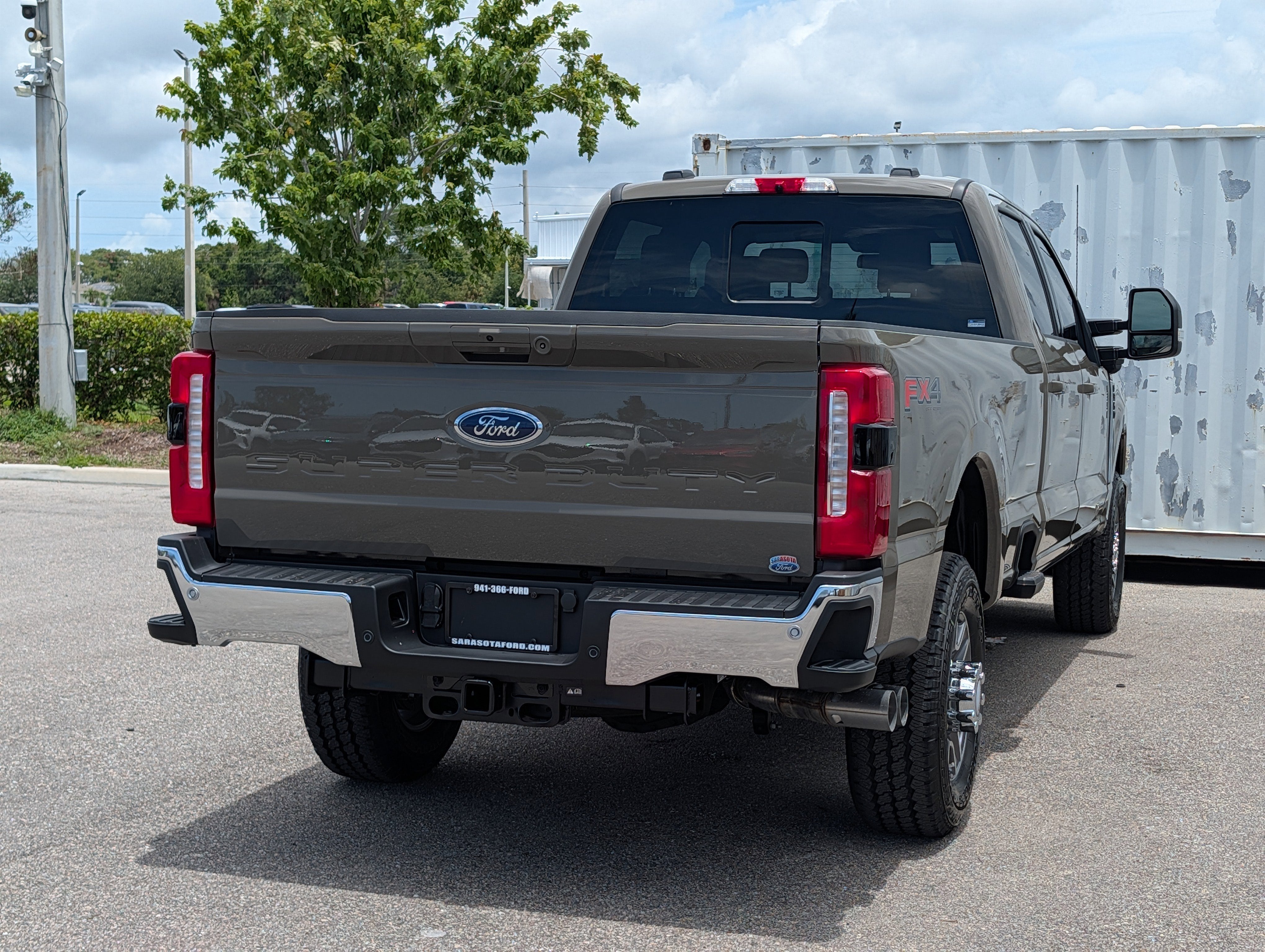 2026 Ford F-350SD Lariat