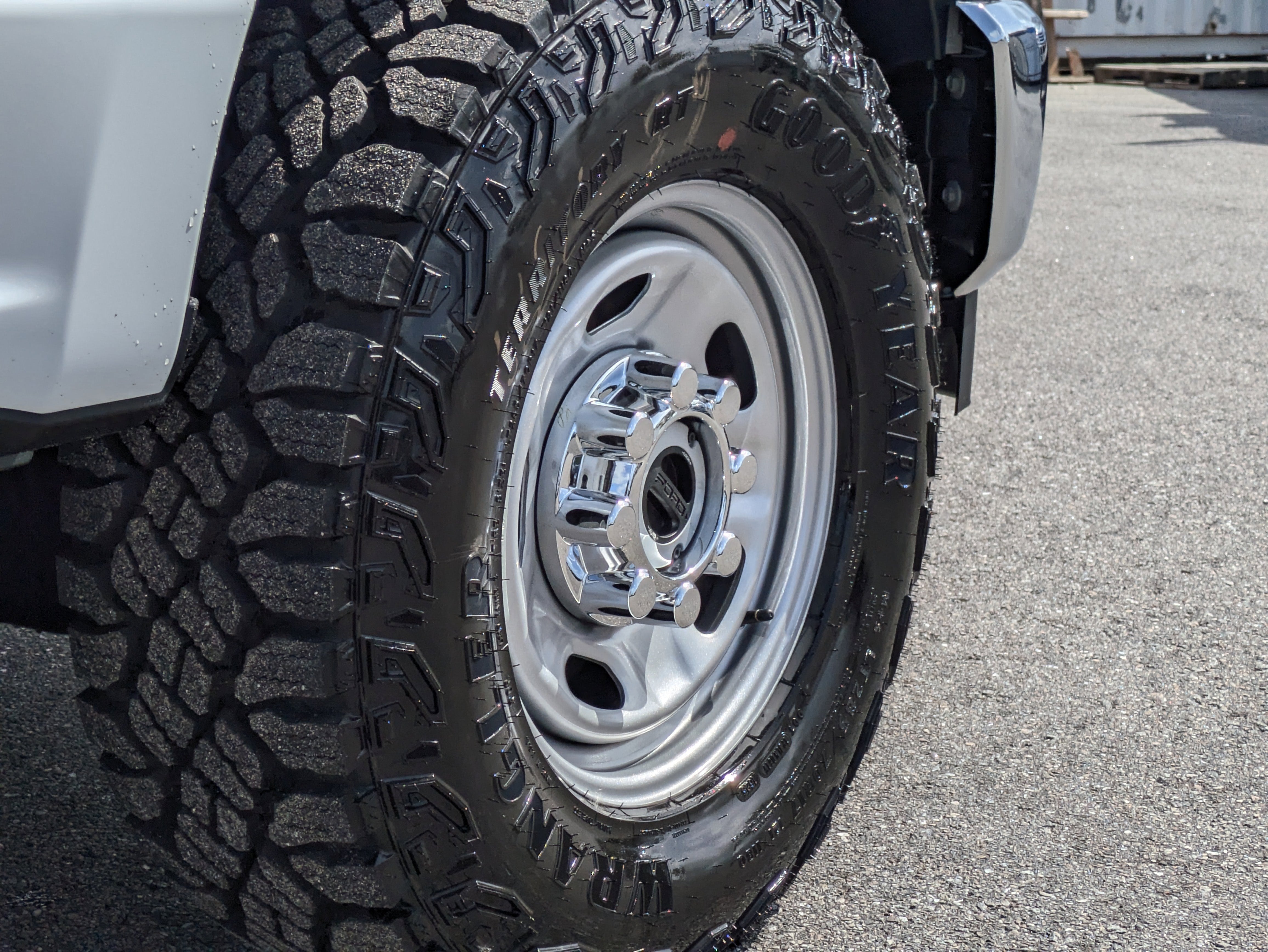 2025 Ford Super Duty F-350 SRW XL