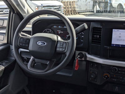 2025 Ford Super Duty F-350 SRW XL