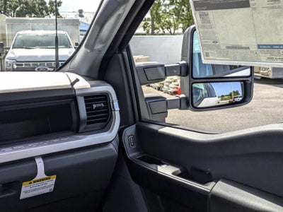 2025 Ford Super Duty F-350 SRW XL