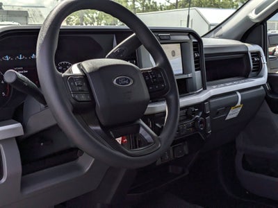 2025 Ford Super Duty F-350 SRW XL