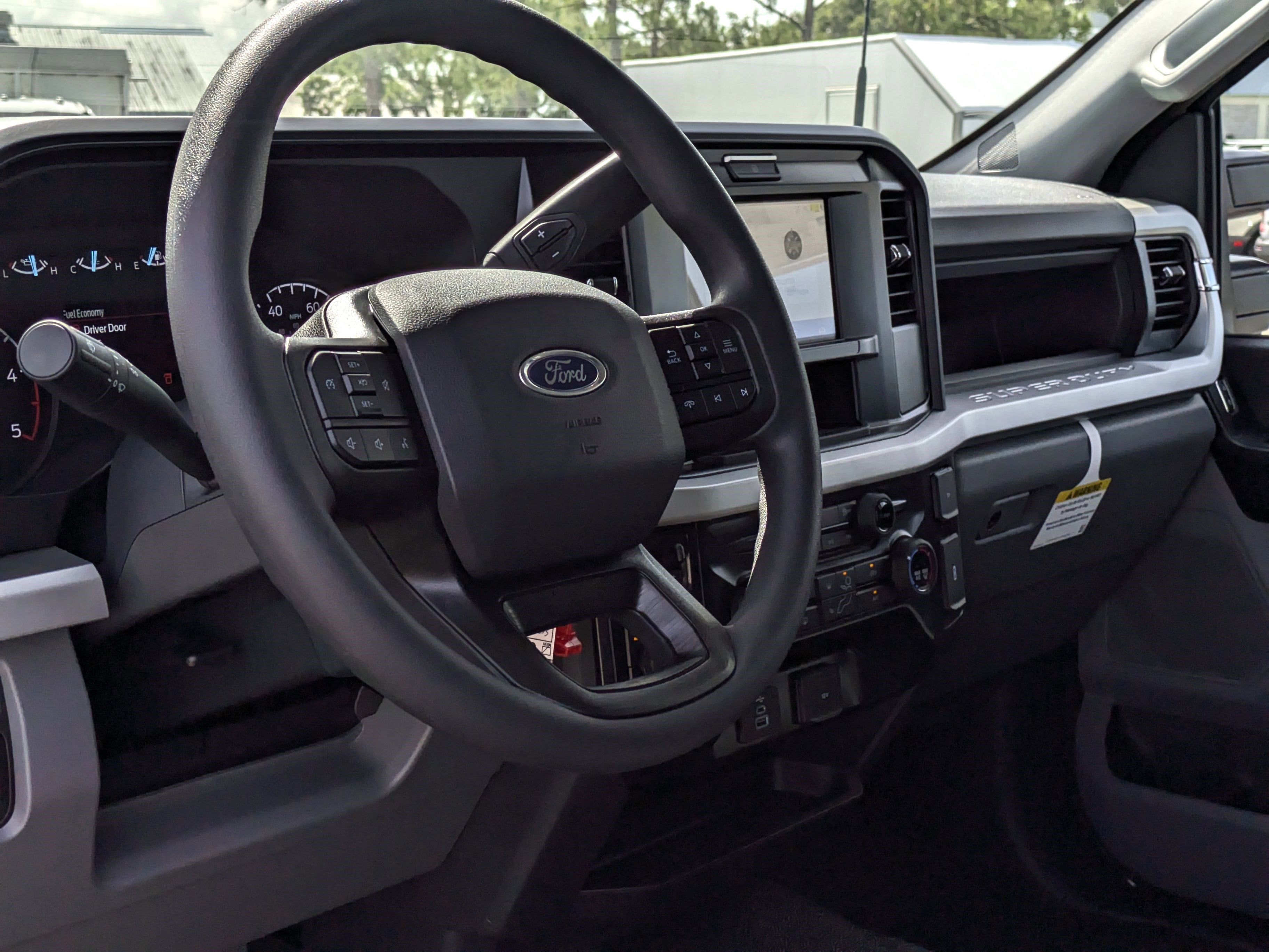 2025 Ford Super Duty F-350 SRW XL