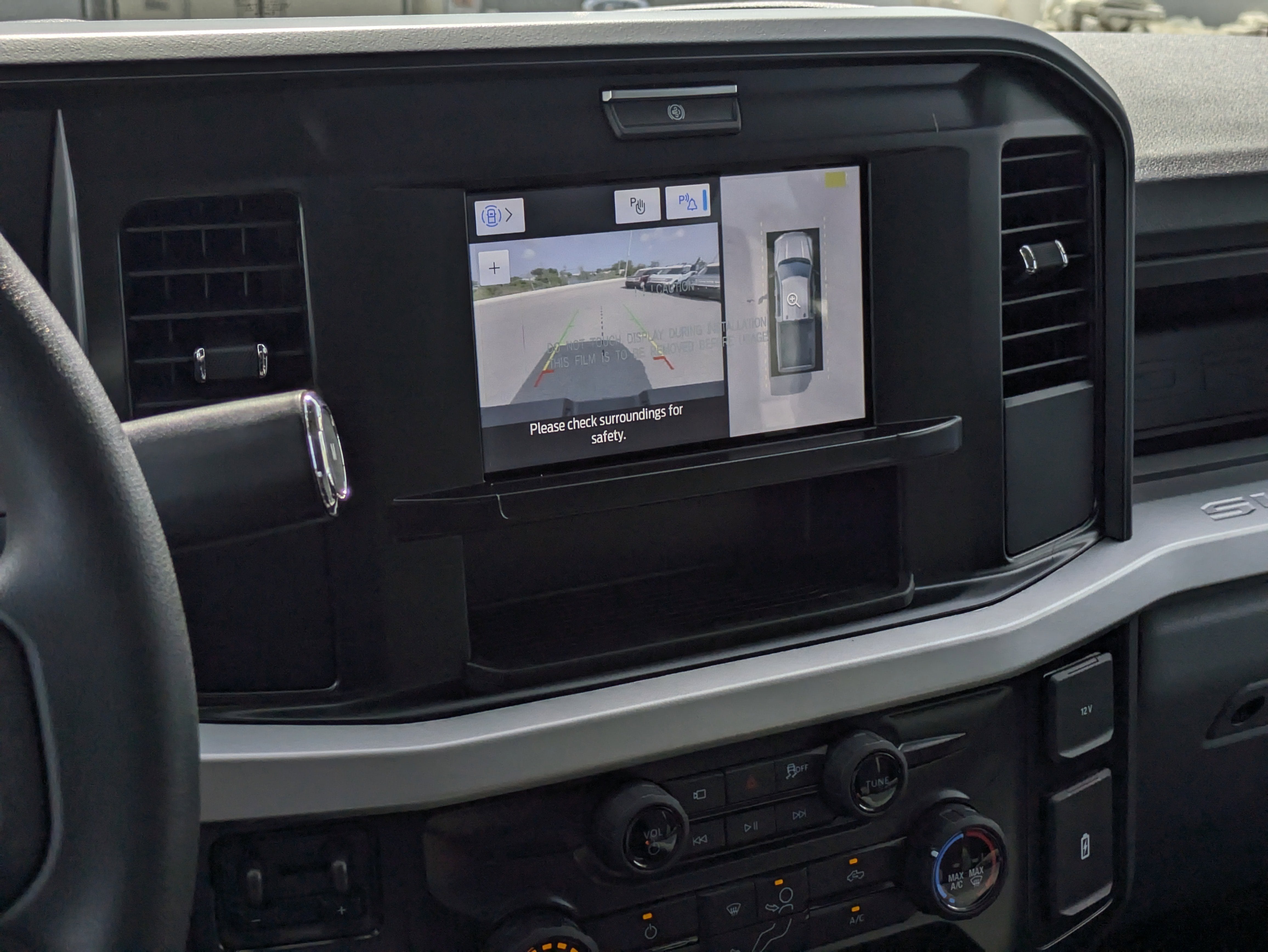 2025 Ford Super Duty F-350 SRW XL