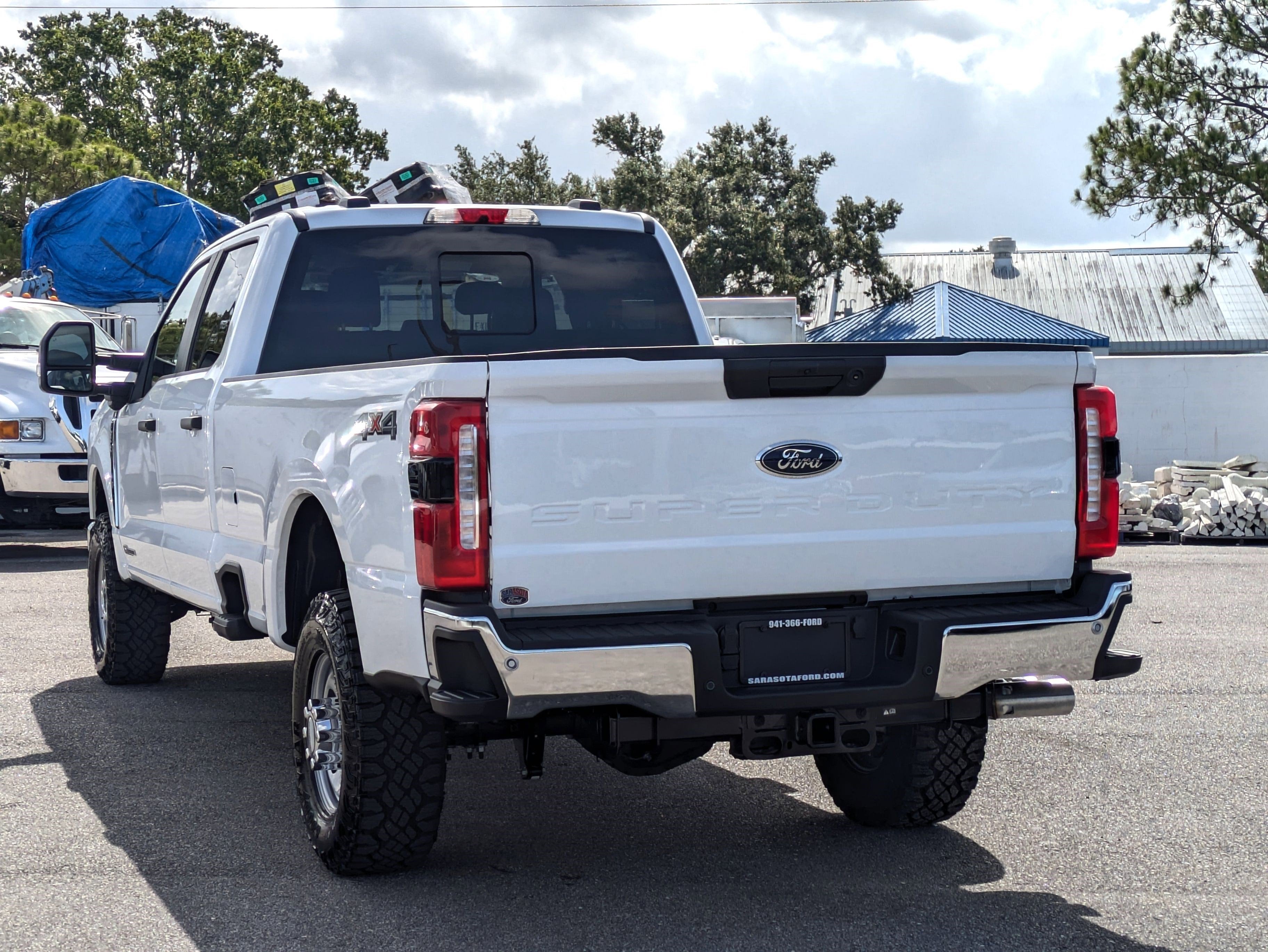 2025 Ford Super Duty F-350 SRW XL