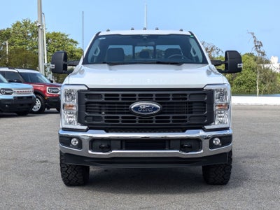 2025 Ford Super Duty F-350 SRW XL