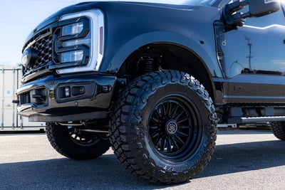 2025 Ford Super Duty F-350 SRW LARIAT