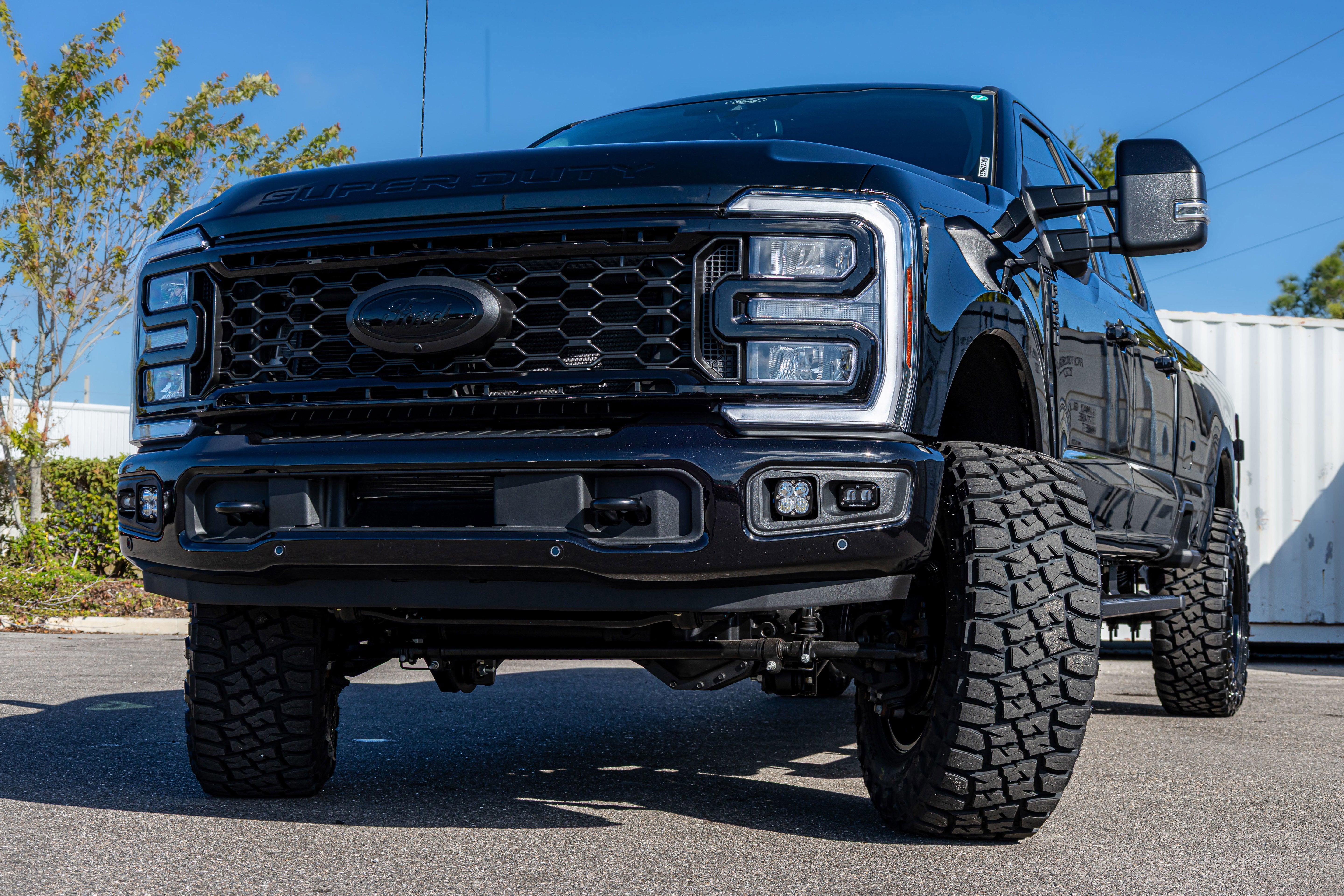 2025 Ford Super Duty F-350 SRW LARIAT