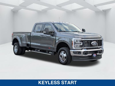2027 Ford F-350SD Lariat