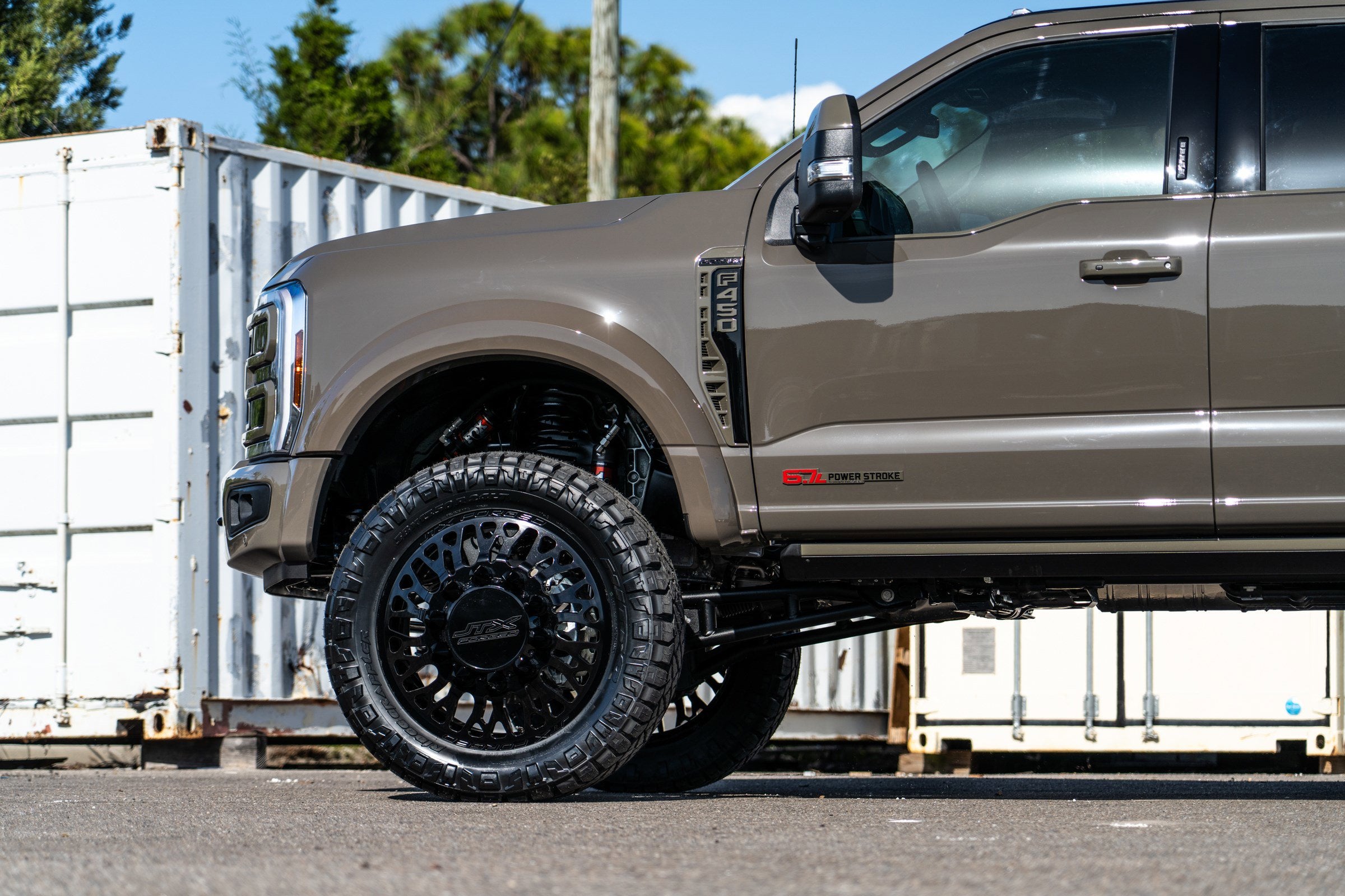 2026 Ford F-450SD Platinum