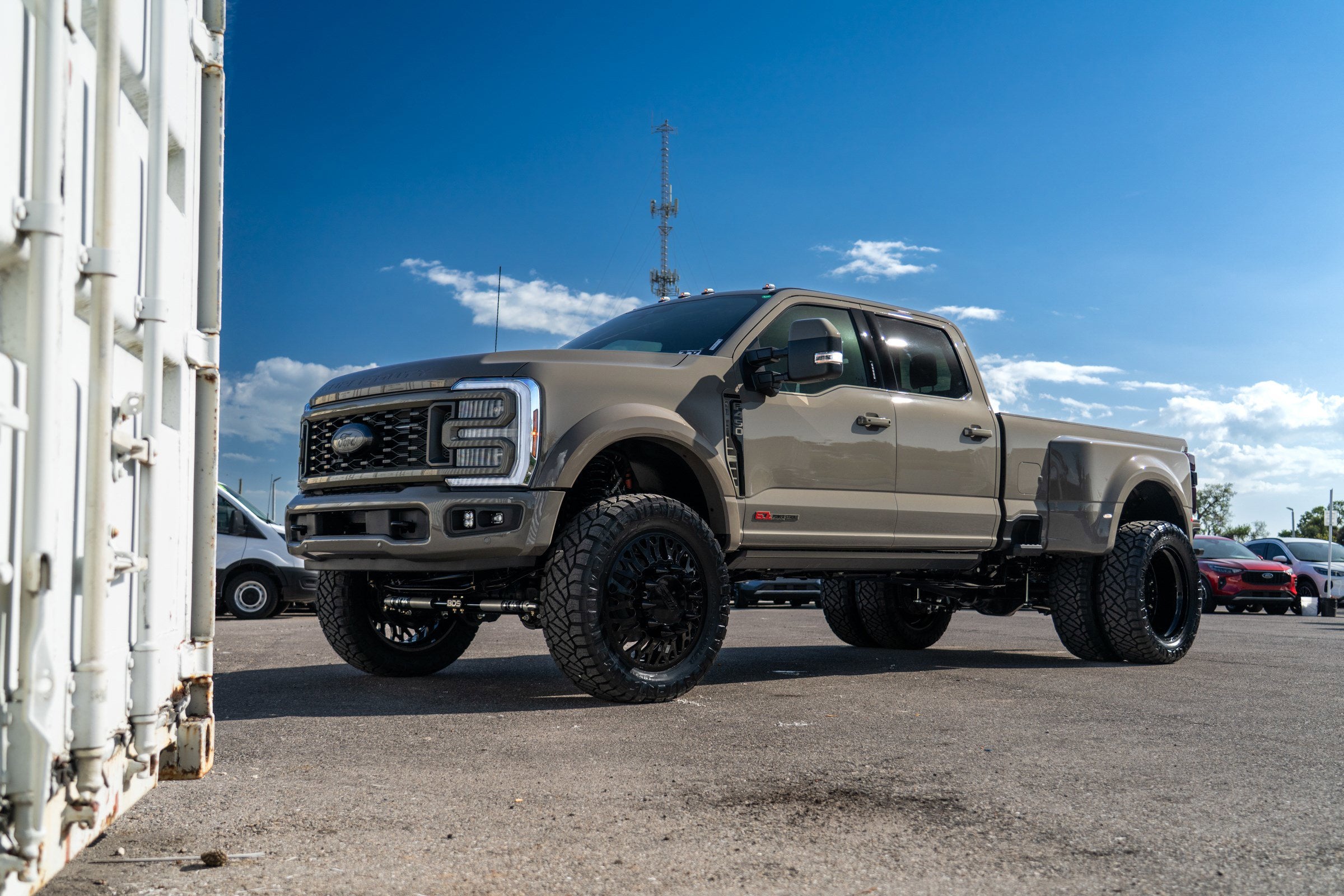 2026 Ford F-450SD Platinum
