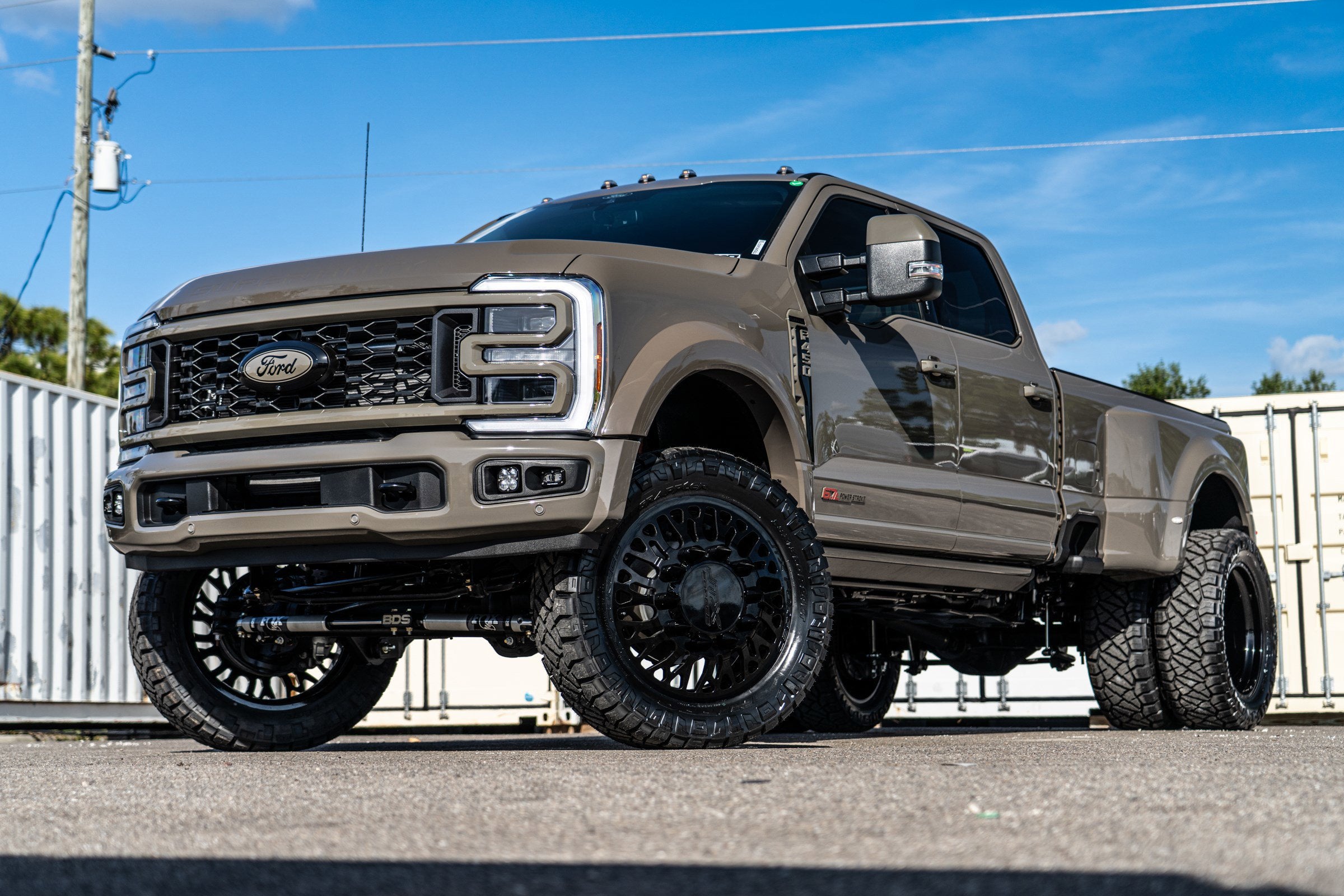2026 Ford F-450SD Platinum