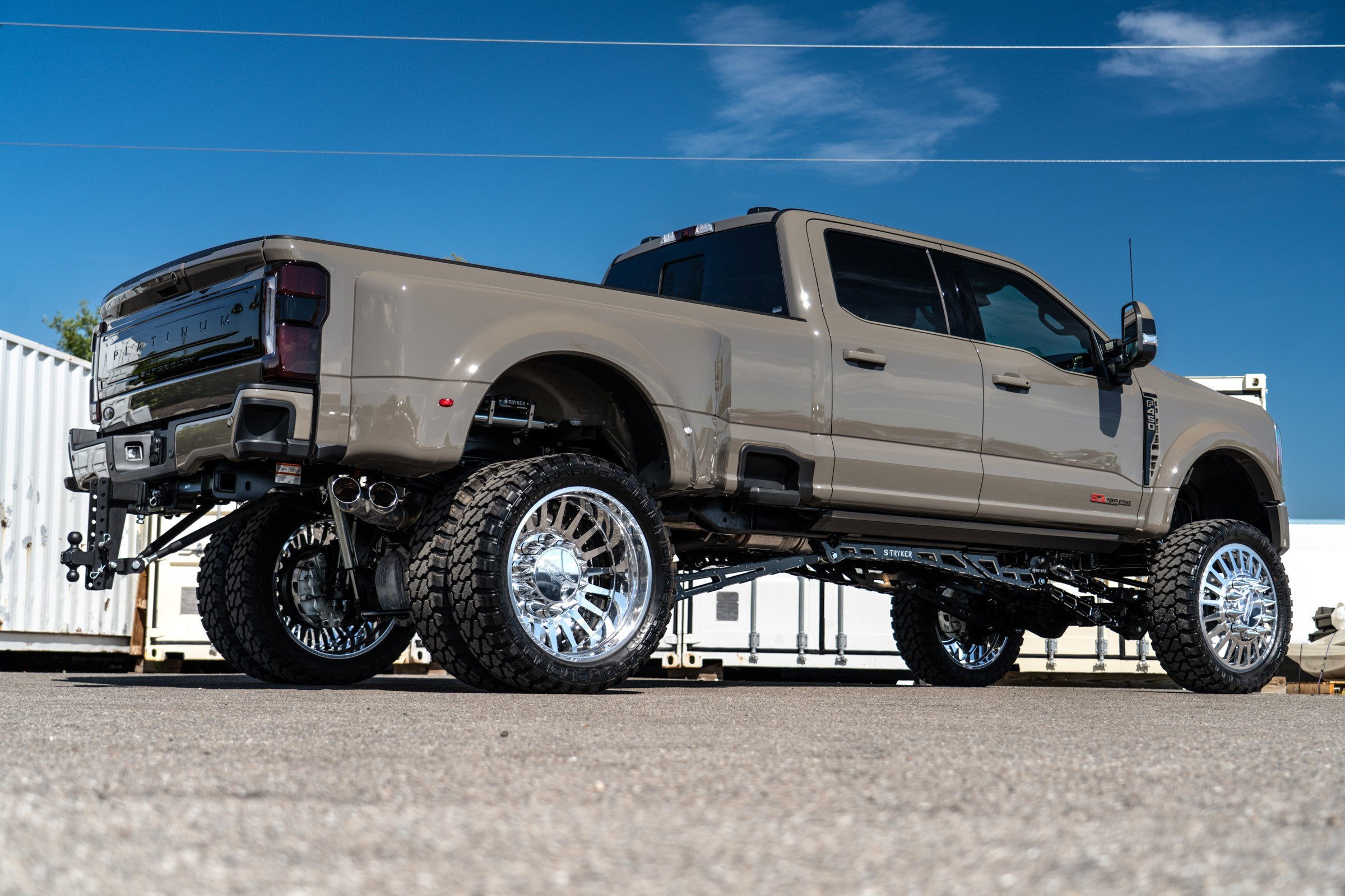 2026 Ford F-450SD Platinum