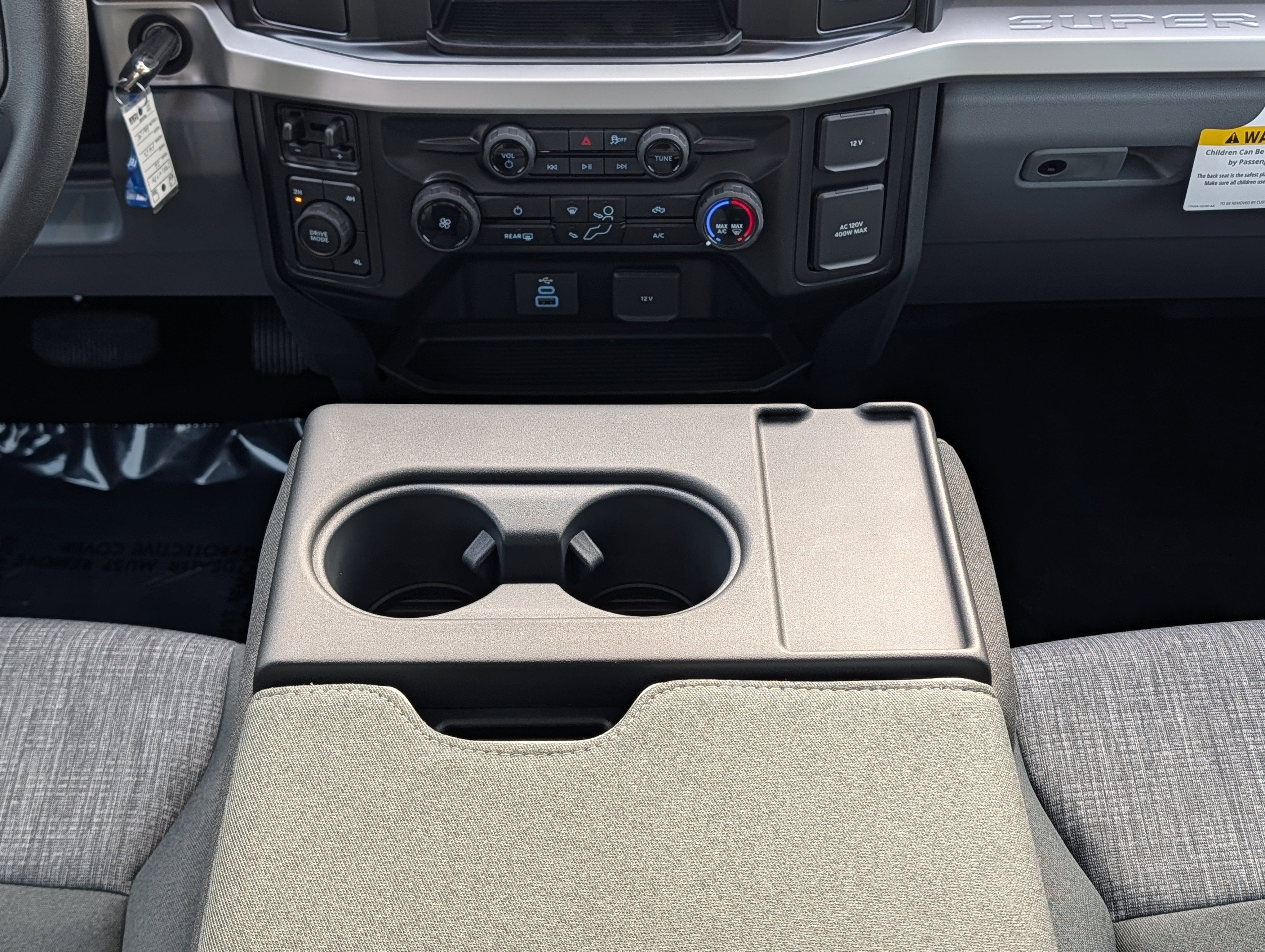 2026 Ford F-450SD XLT