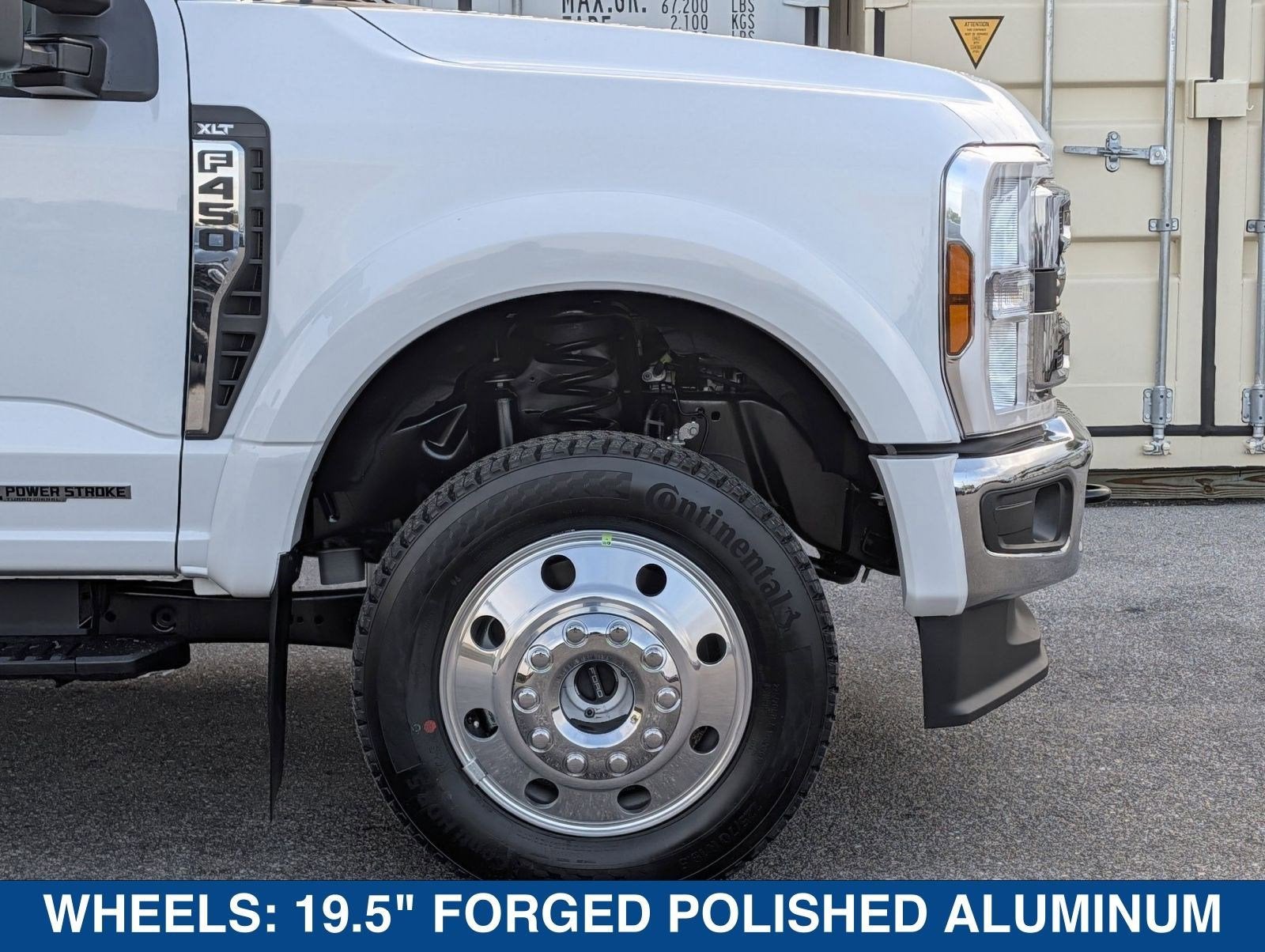 2026 Ford F-450SD XLT