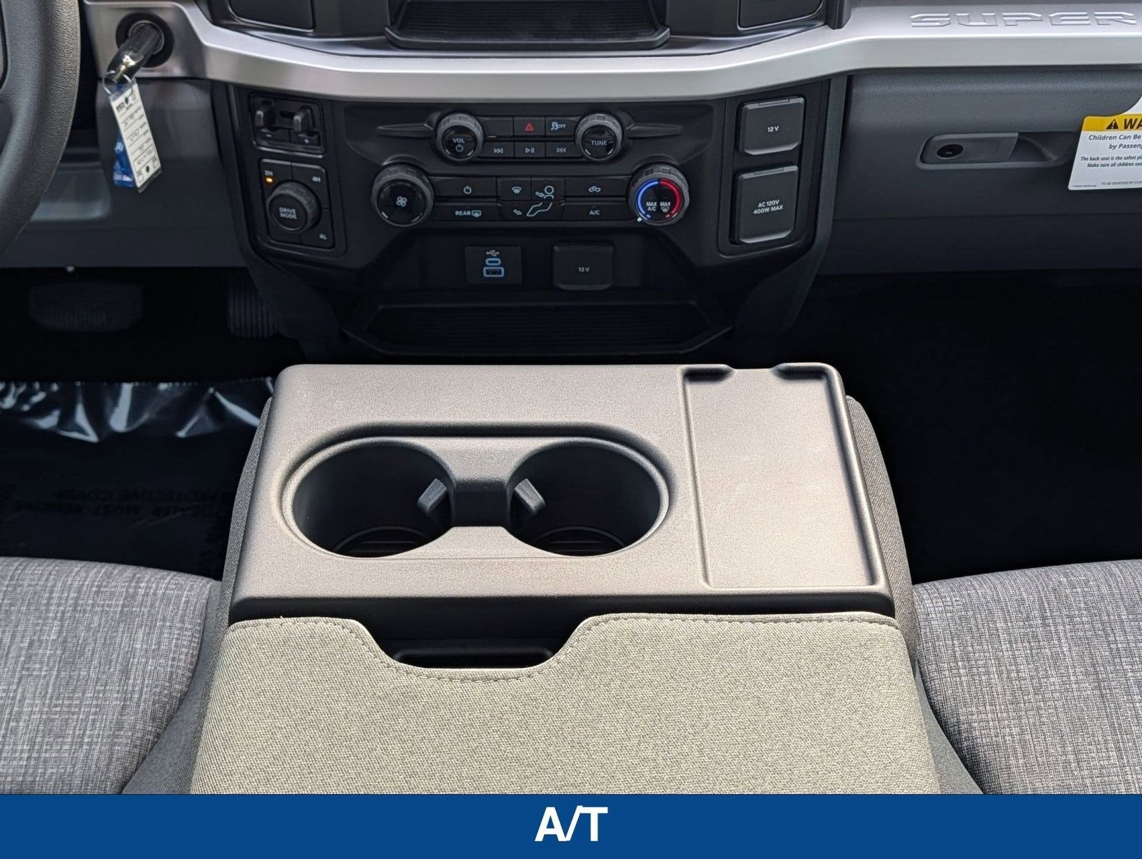 2026 Ford F-450SD XLT