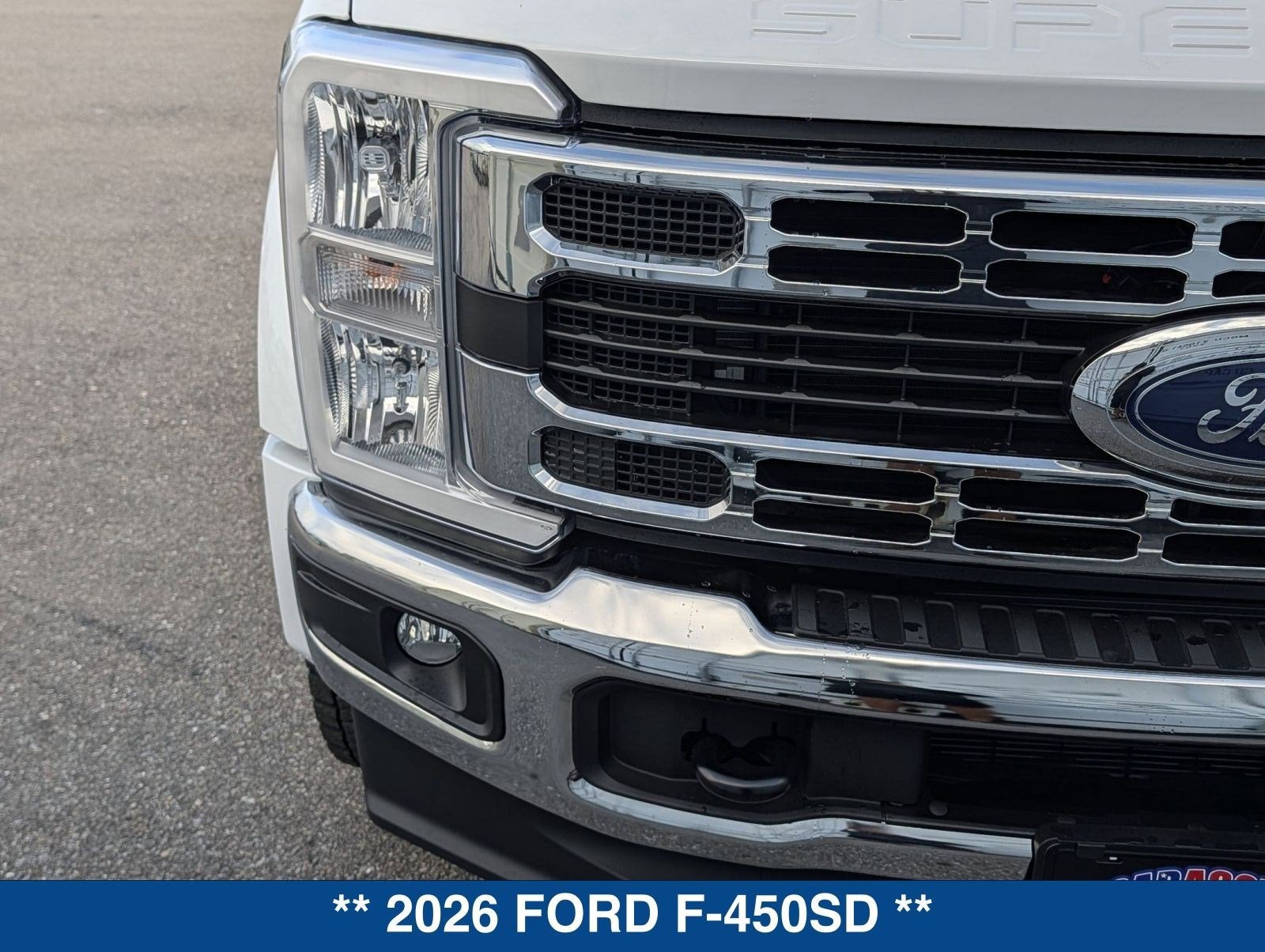 2026 Ford F-450SD XLT