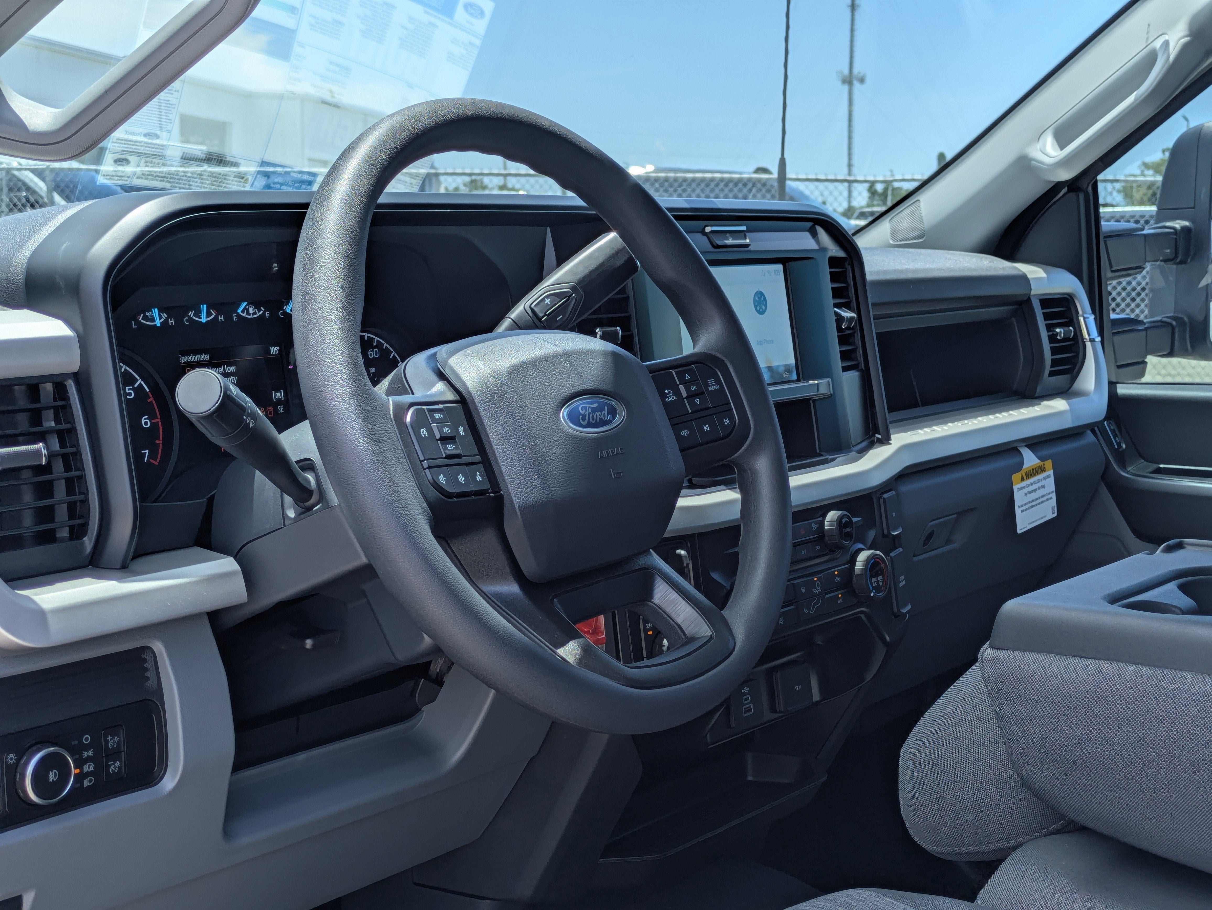 2025 Ford Super Duty F-350 SRW XL