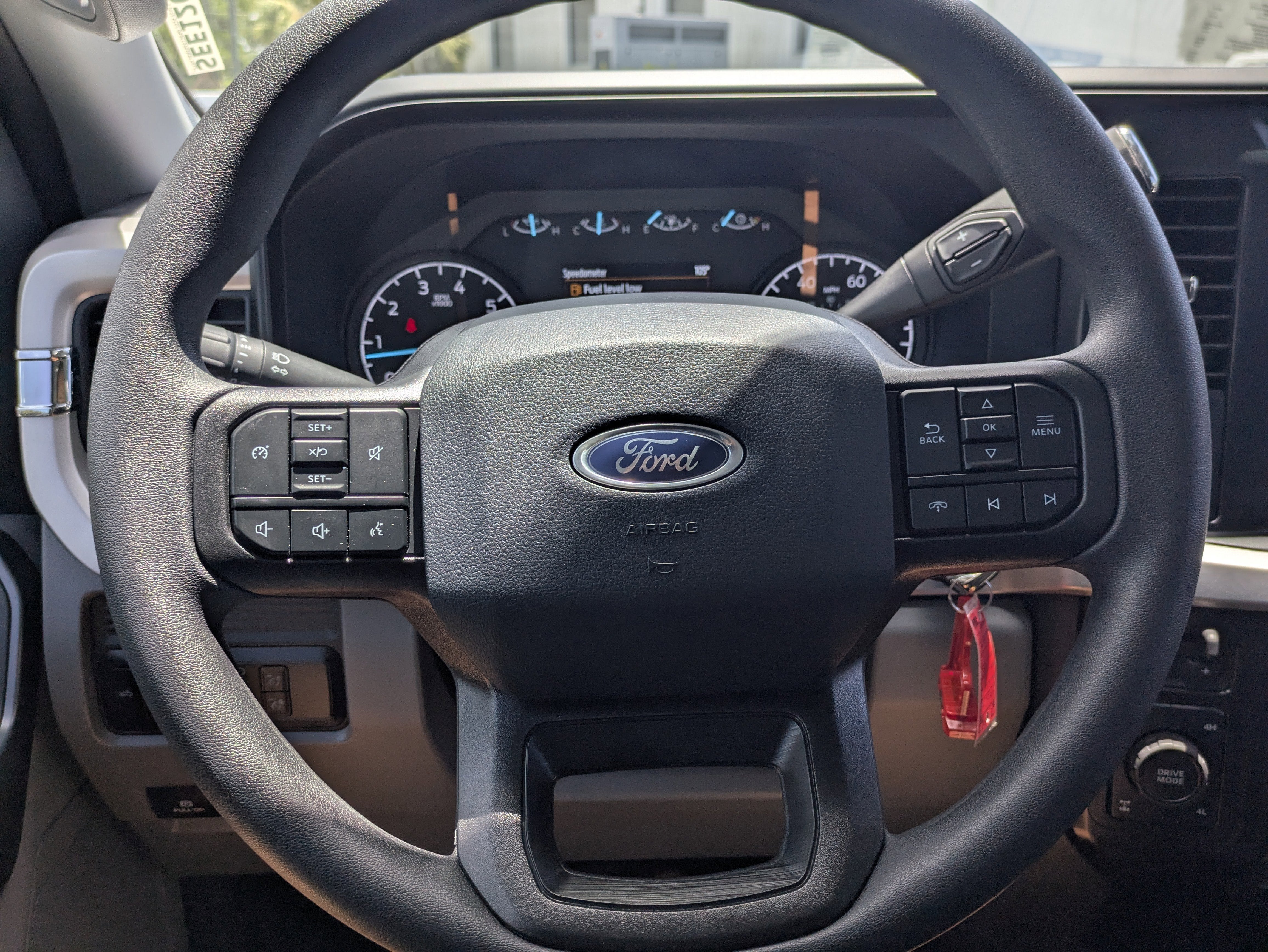 2025 Ford Super Duty F-350 SRW XL