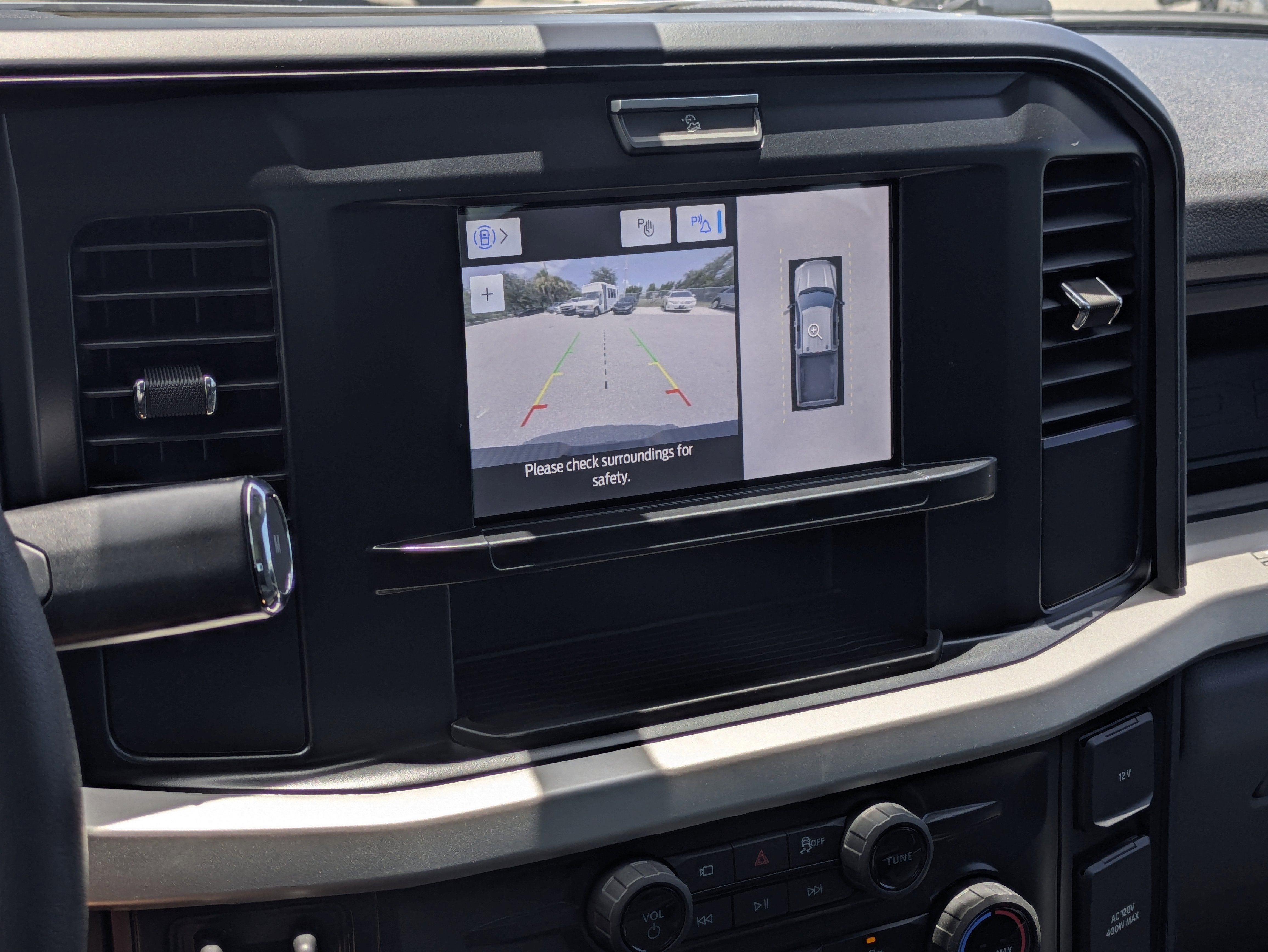 2025 Ford Super Duty F-350 SRW XL