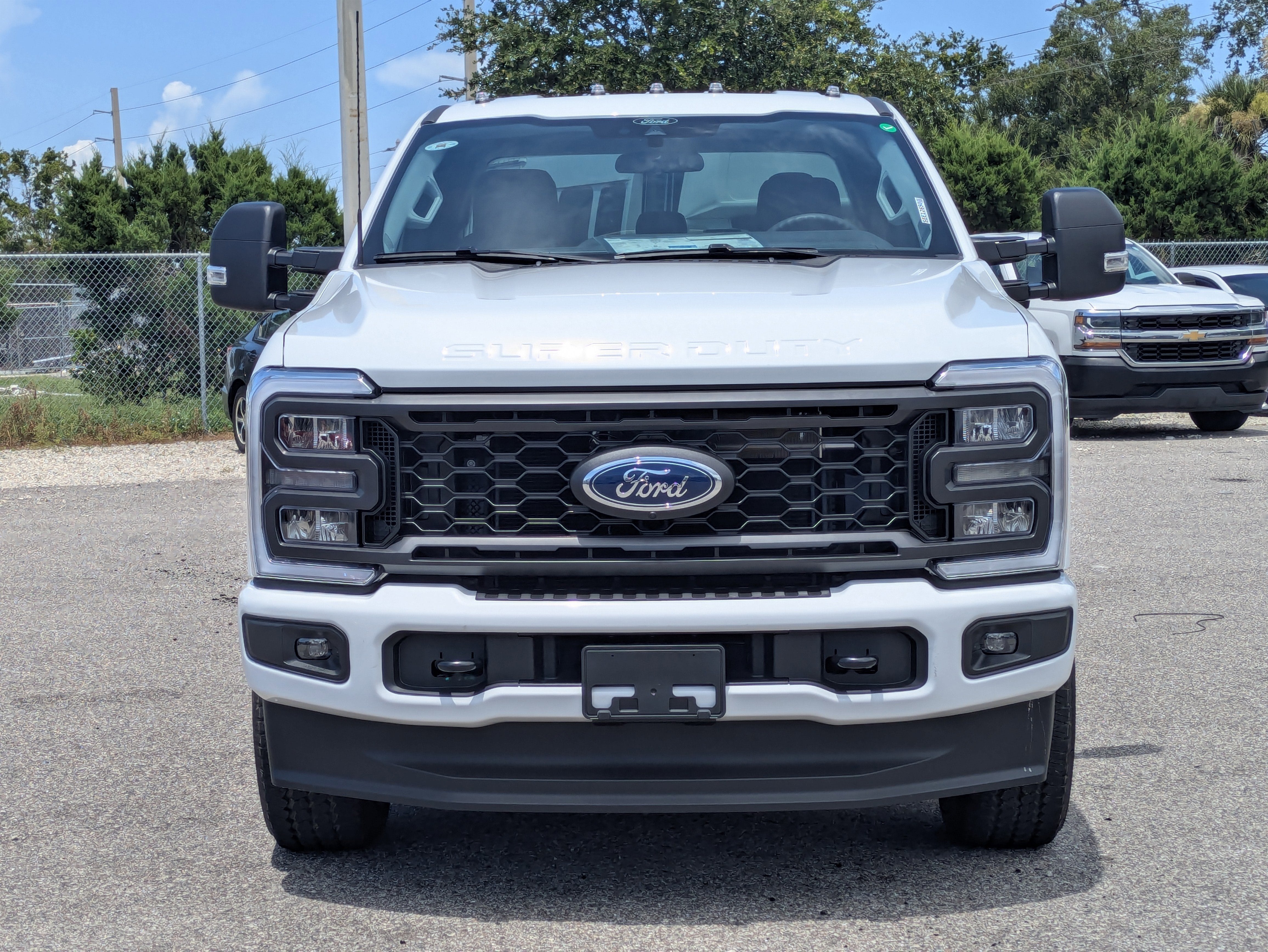 2025 Ford Super Duty F-350 SRW XL