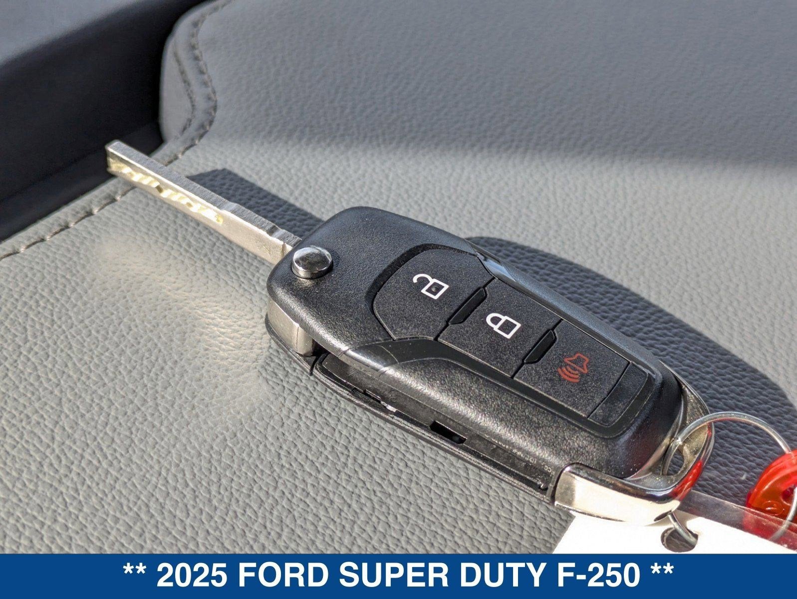 2025 Ford Super Duty F-250 SRW XL