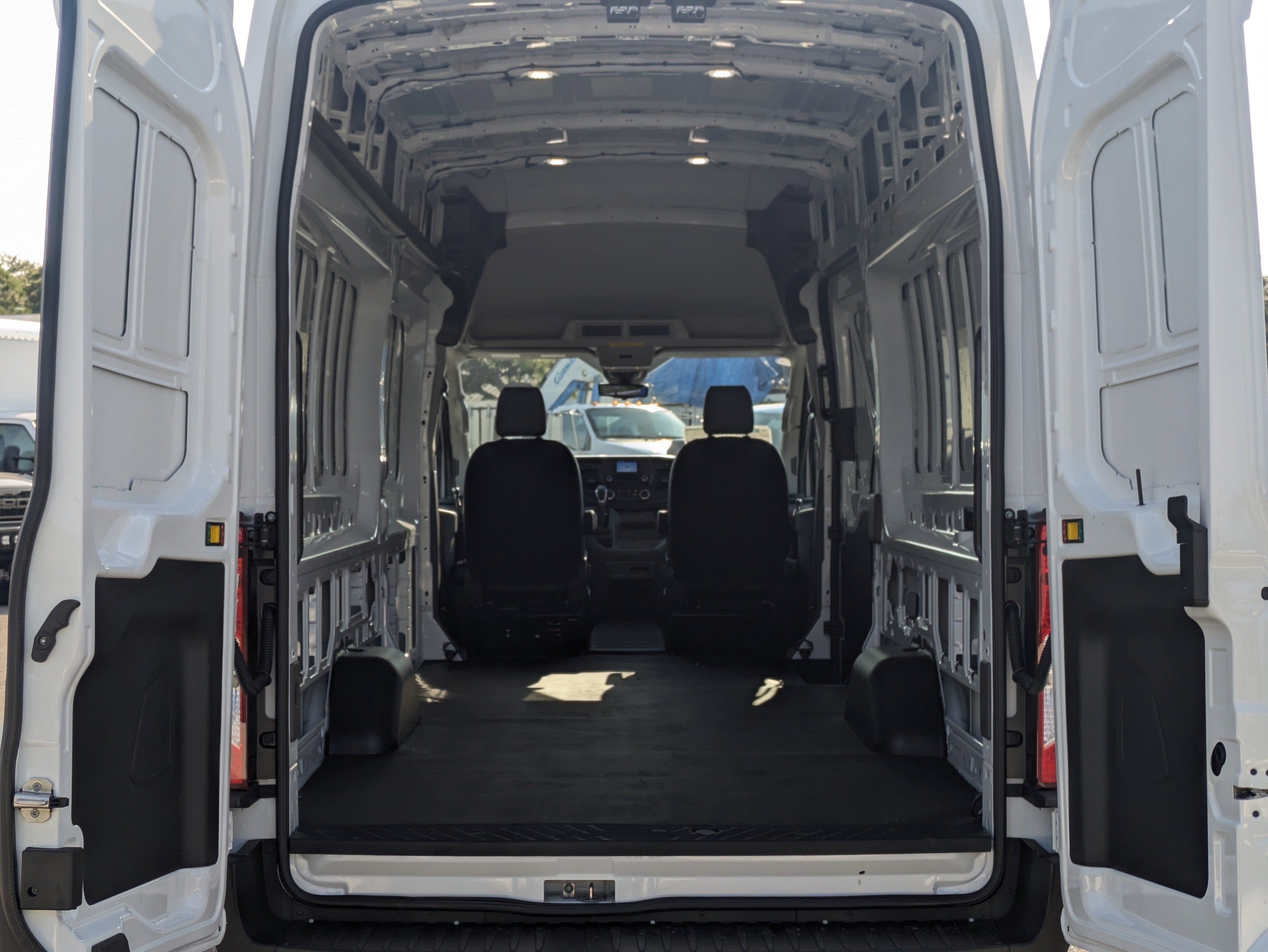 2025 Ford Transit Cargo Van Cargo Van