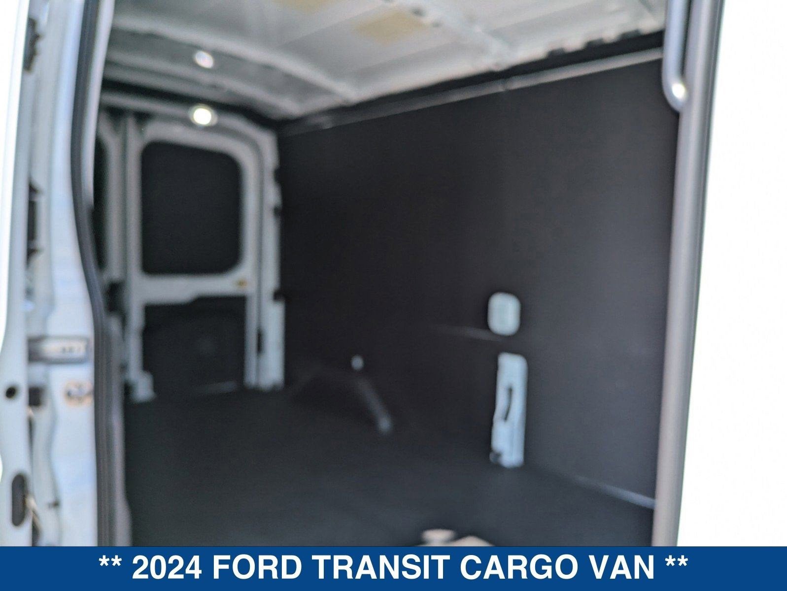 2024 Ford Transit Cargo Van Cargo Van