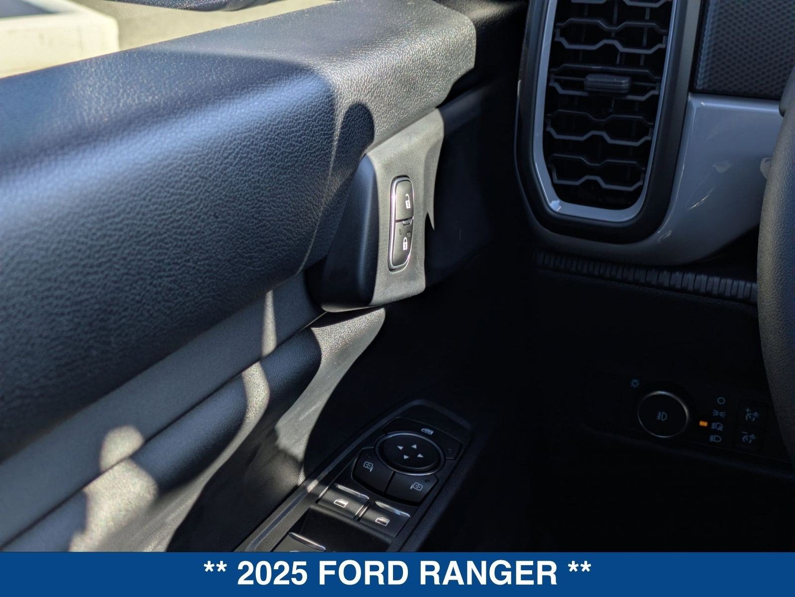 2025 Ford Ranger XL