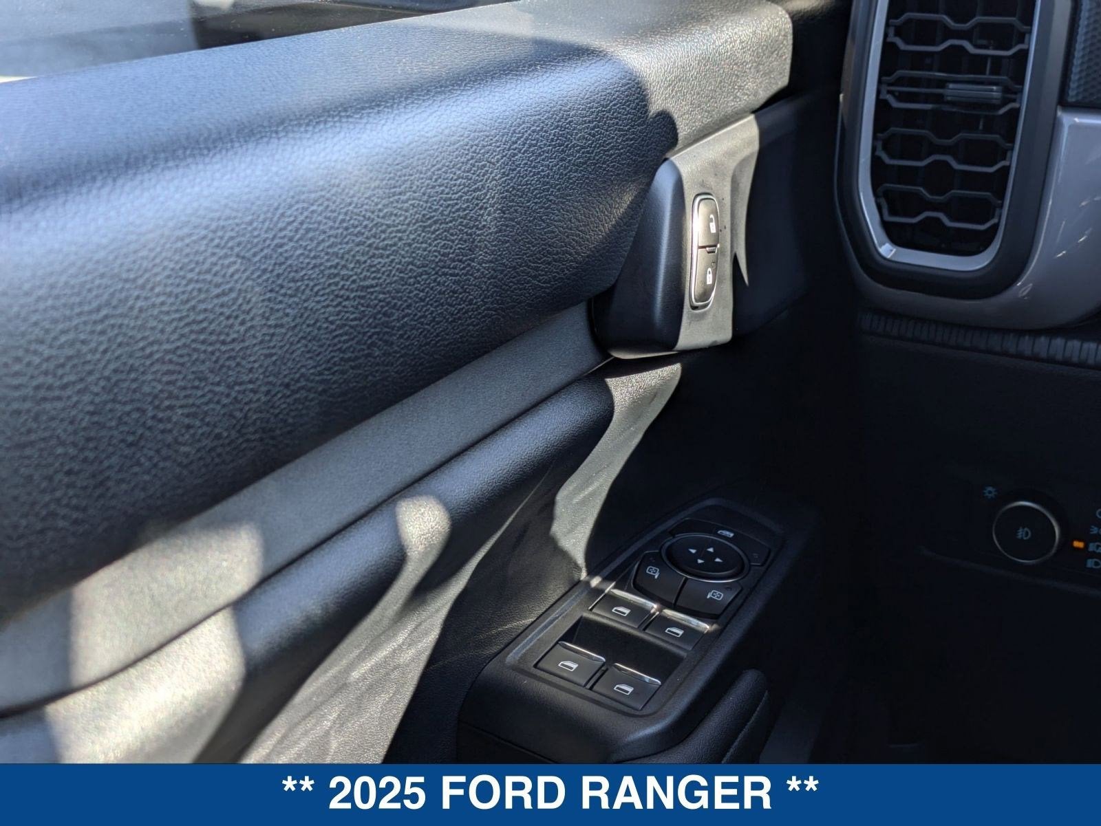 2025 Ford Ranger XL