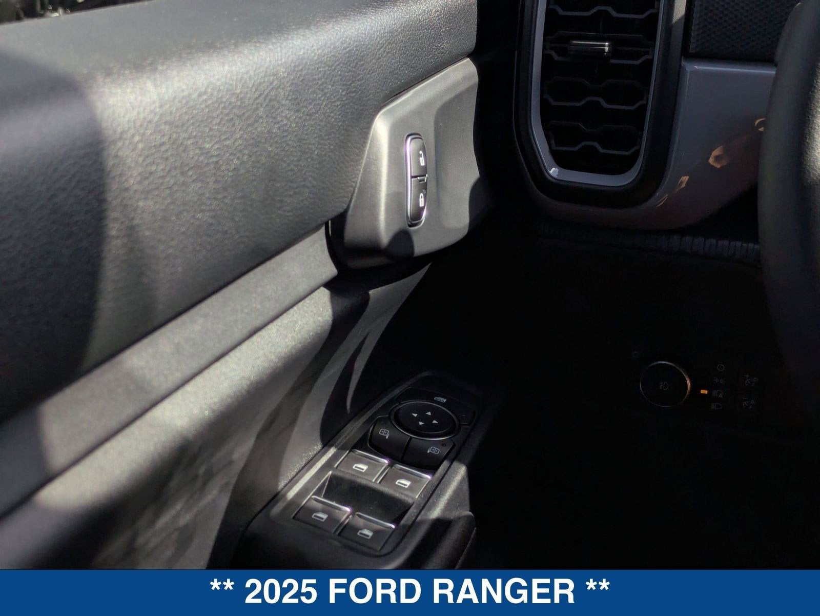 2025 Ford Ranger XL