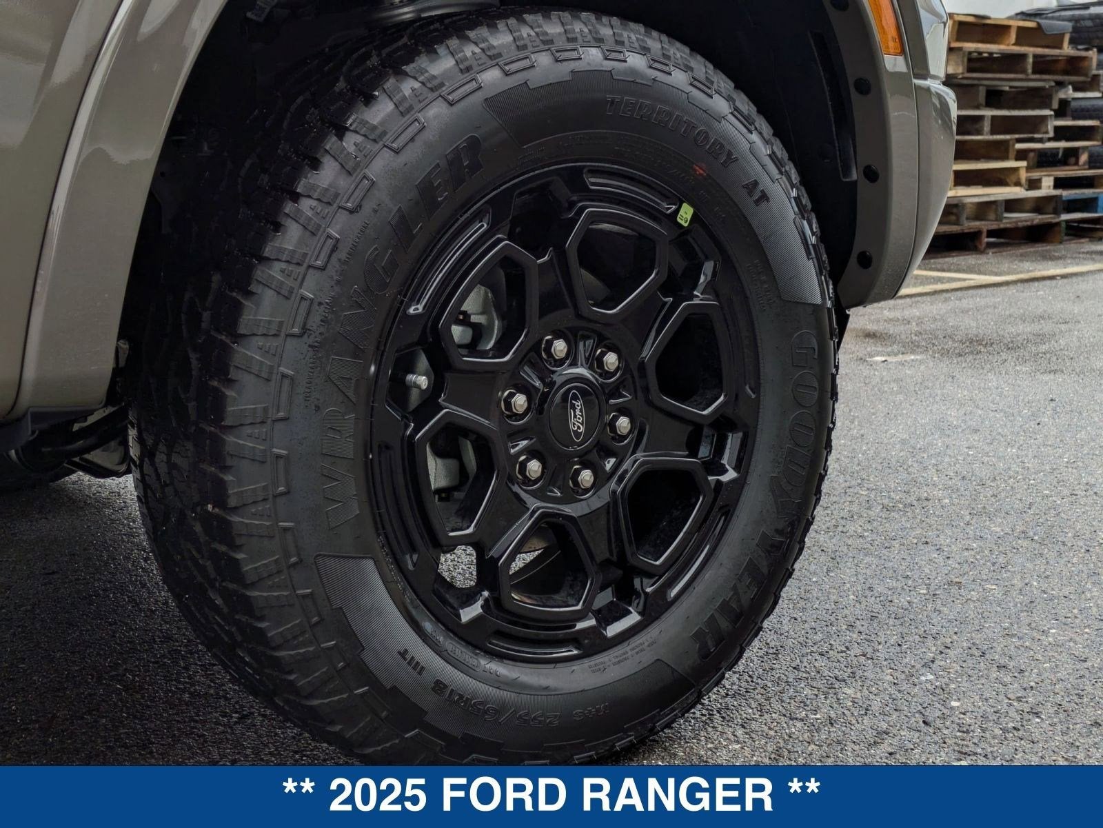 2025 Ford Ranger XLT