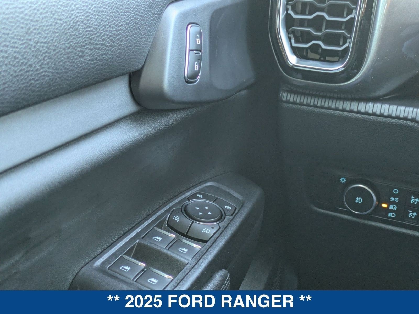 2025 Ford Ranger XLT