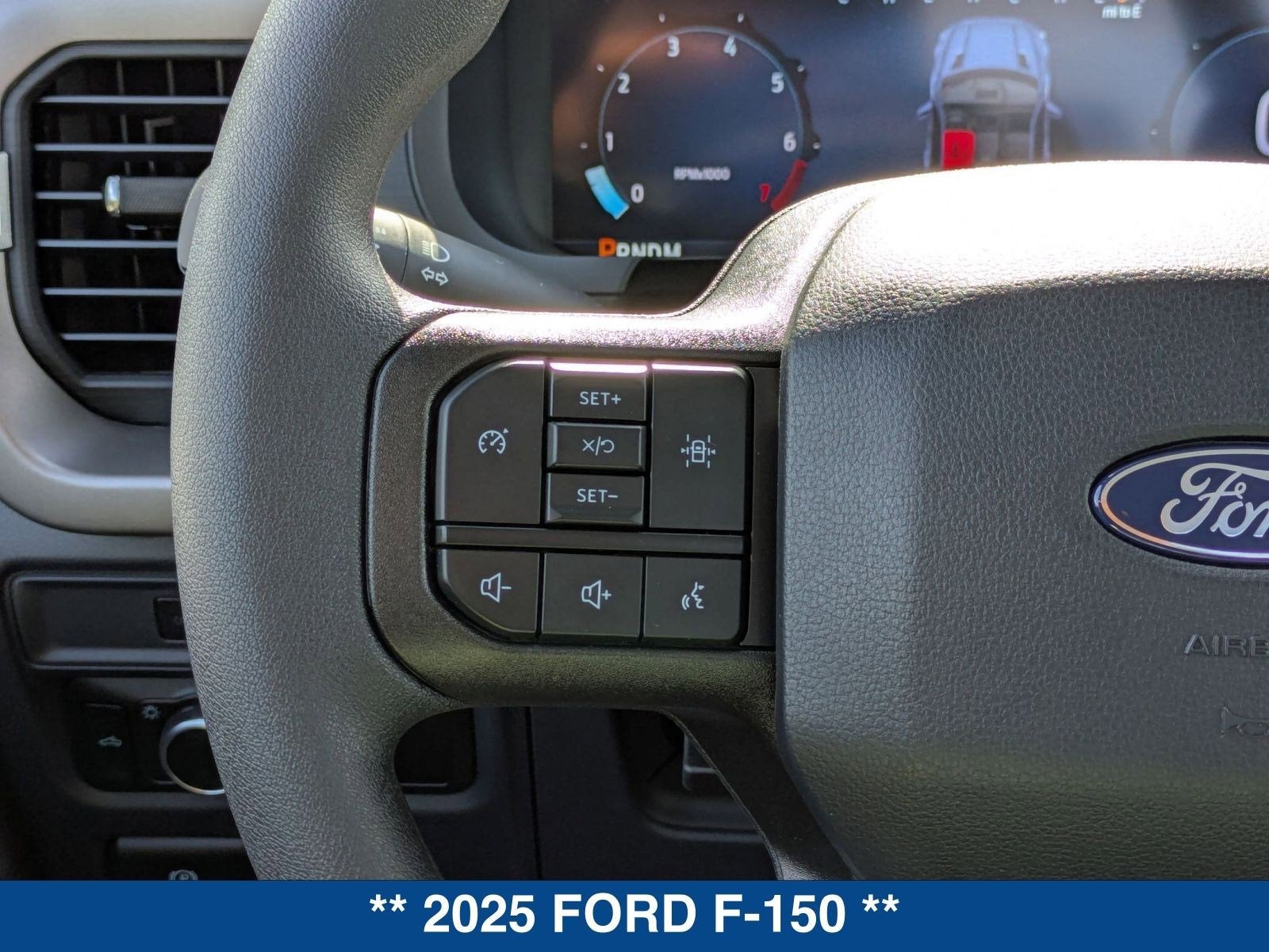 2025 Ford F-150 XL