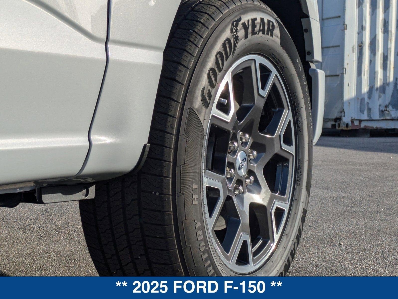 2025 Ford F-150 STX