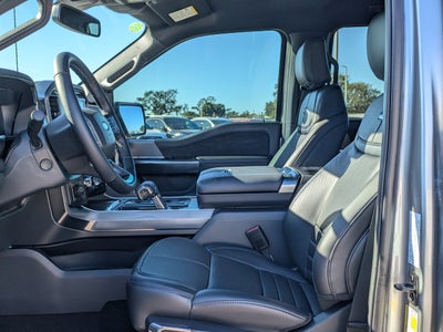 2025 Ford F-150 Platinum