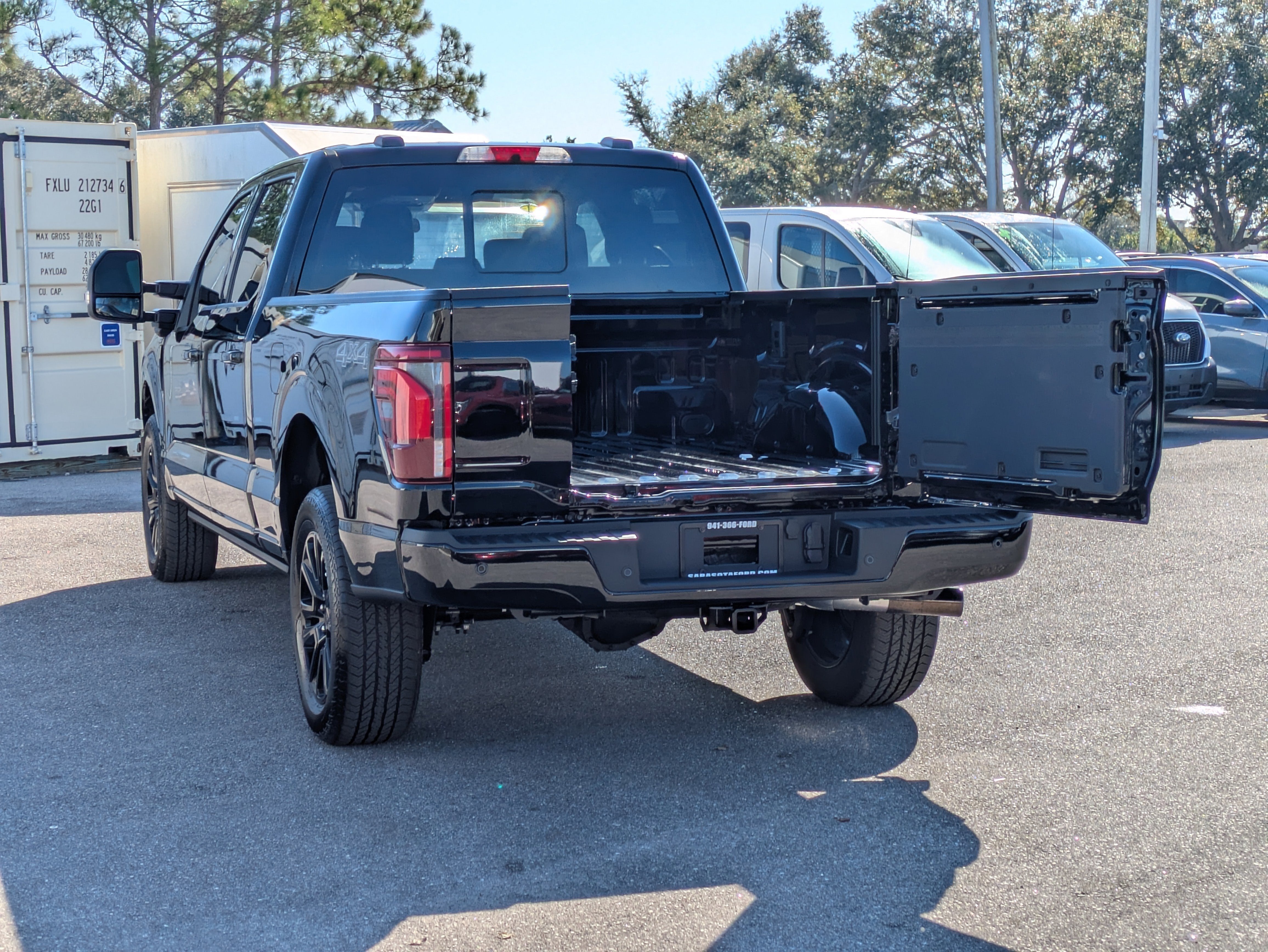 2025 Ford F-150 Platinum