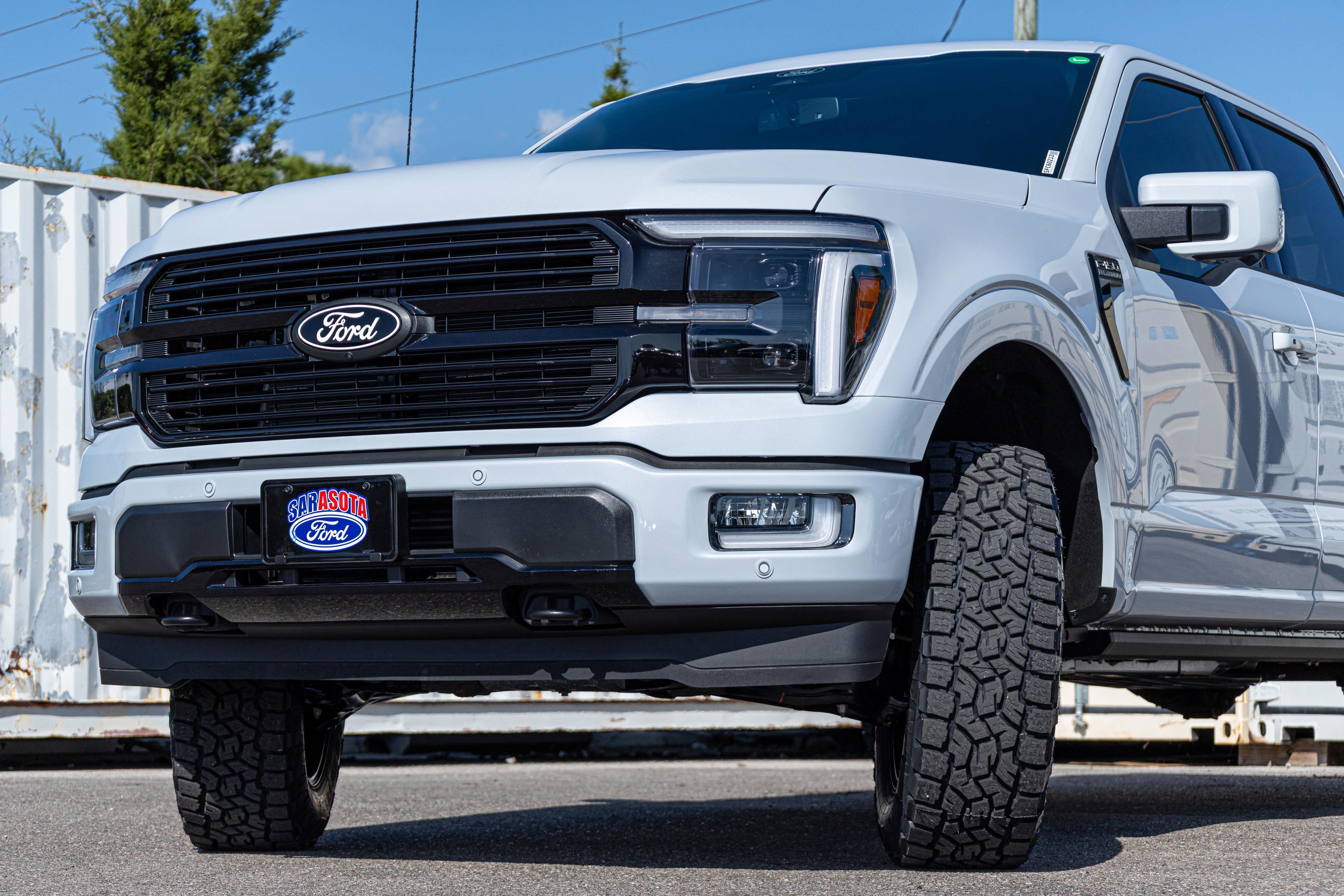2025 Ford F-150 Platinum