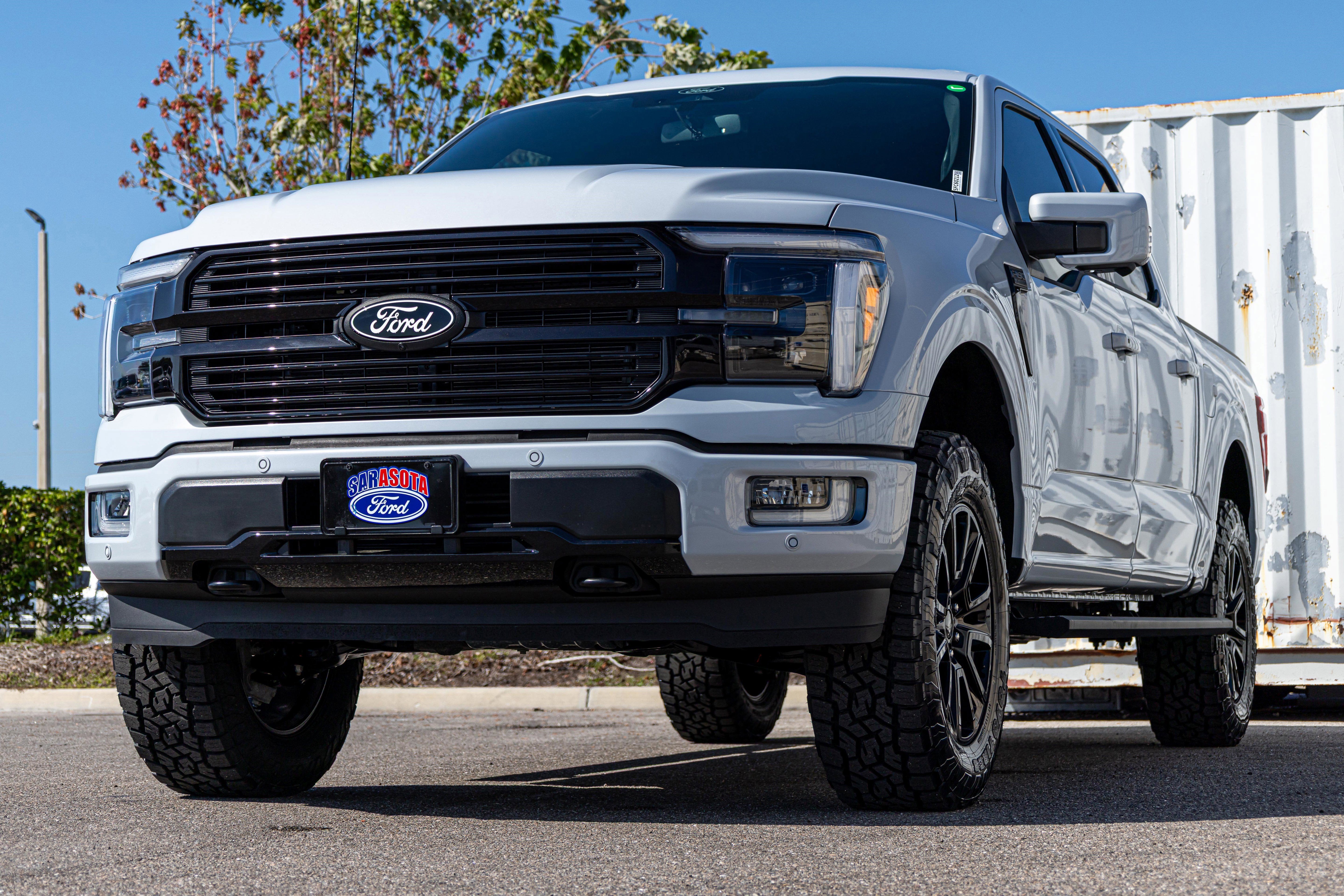 2025 Ford F-150 Platinum