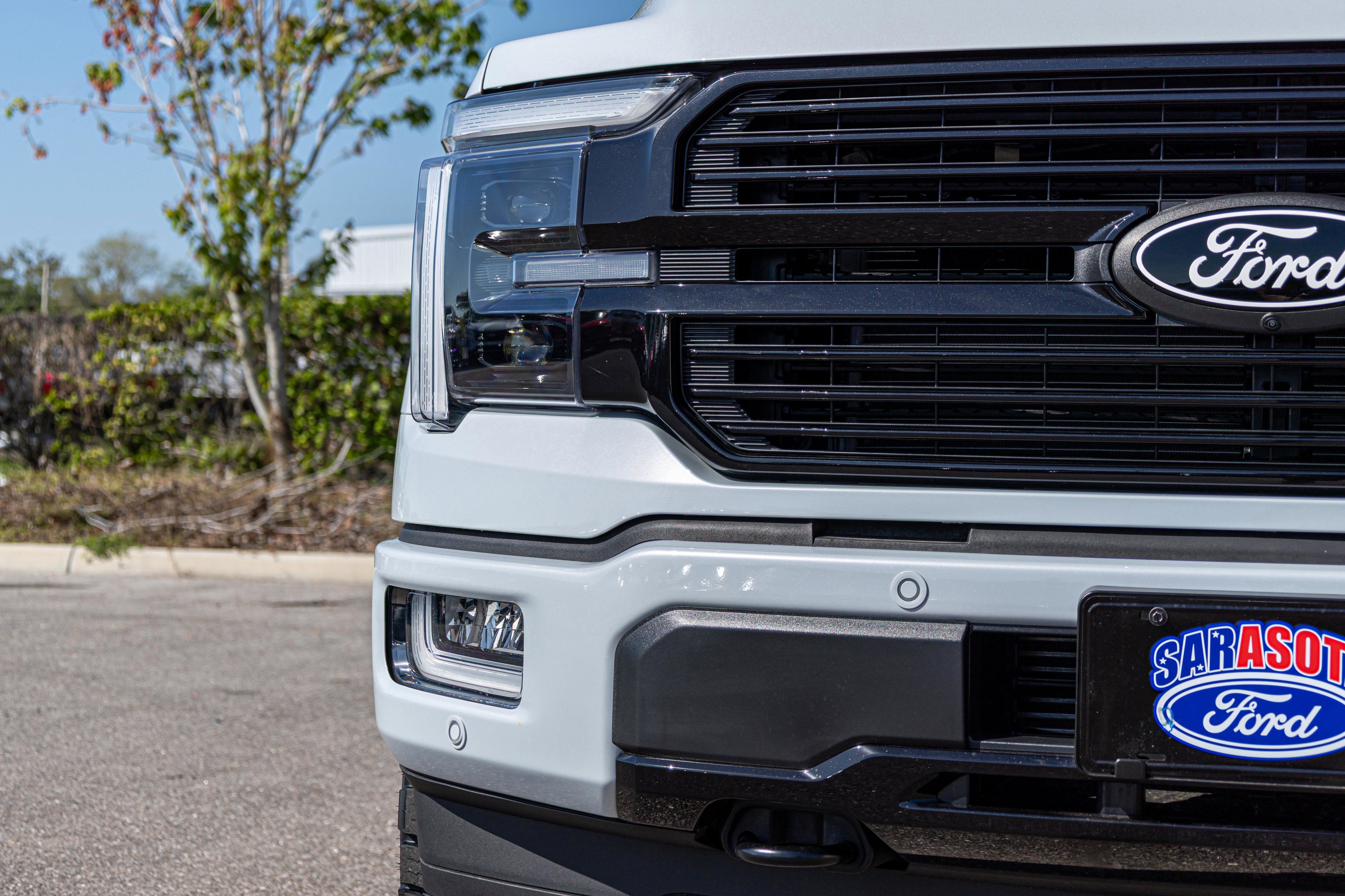 2025 Ford F-150 Platinum