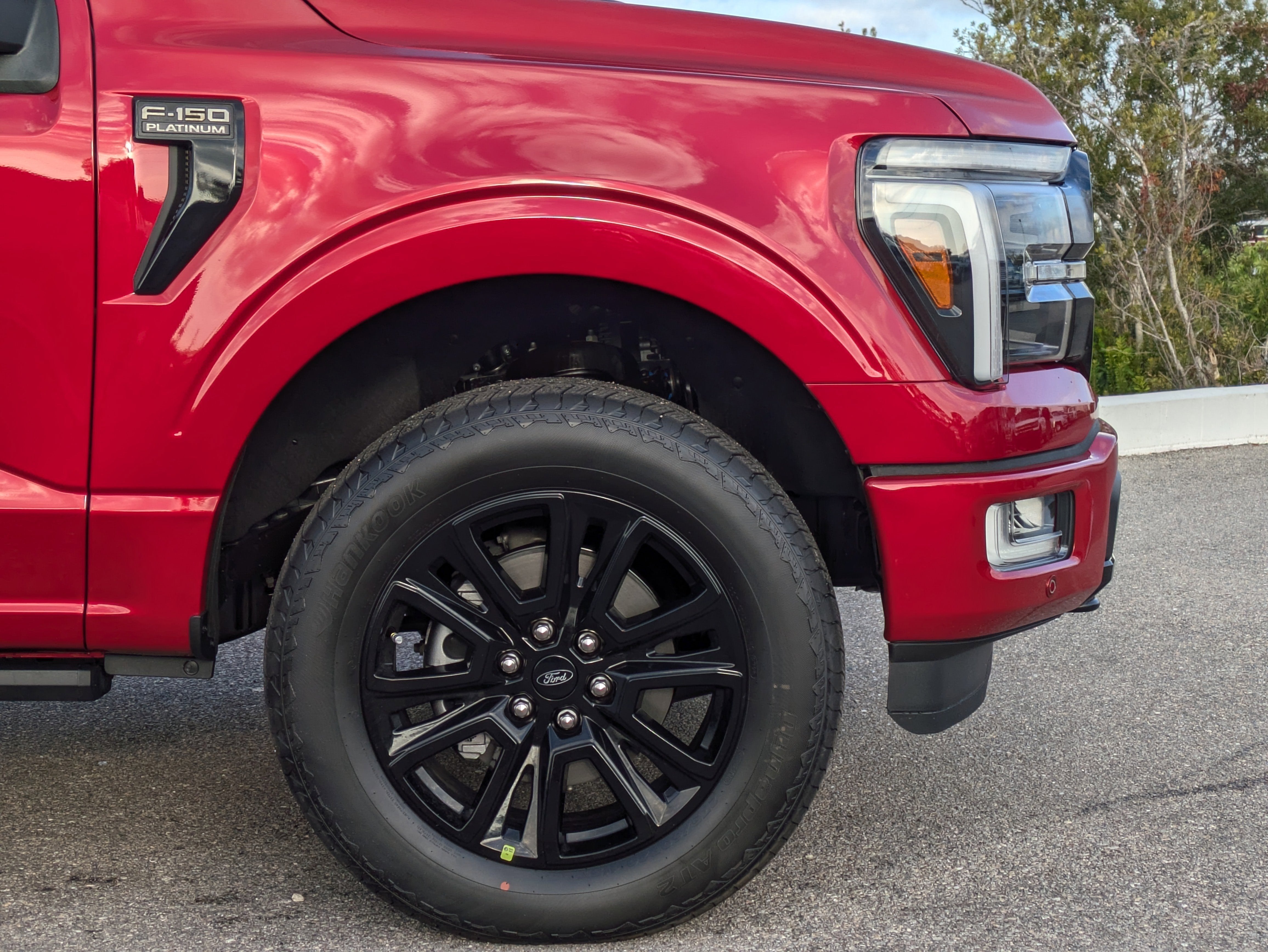 2025 Ford F-150 Platinum