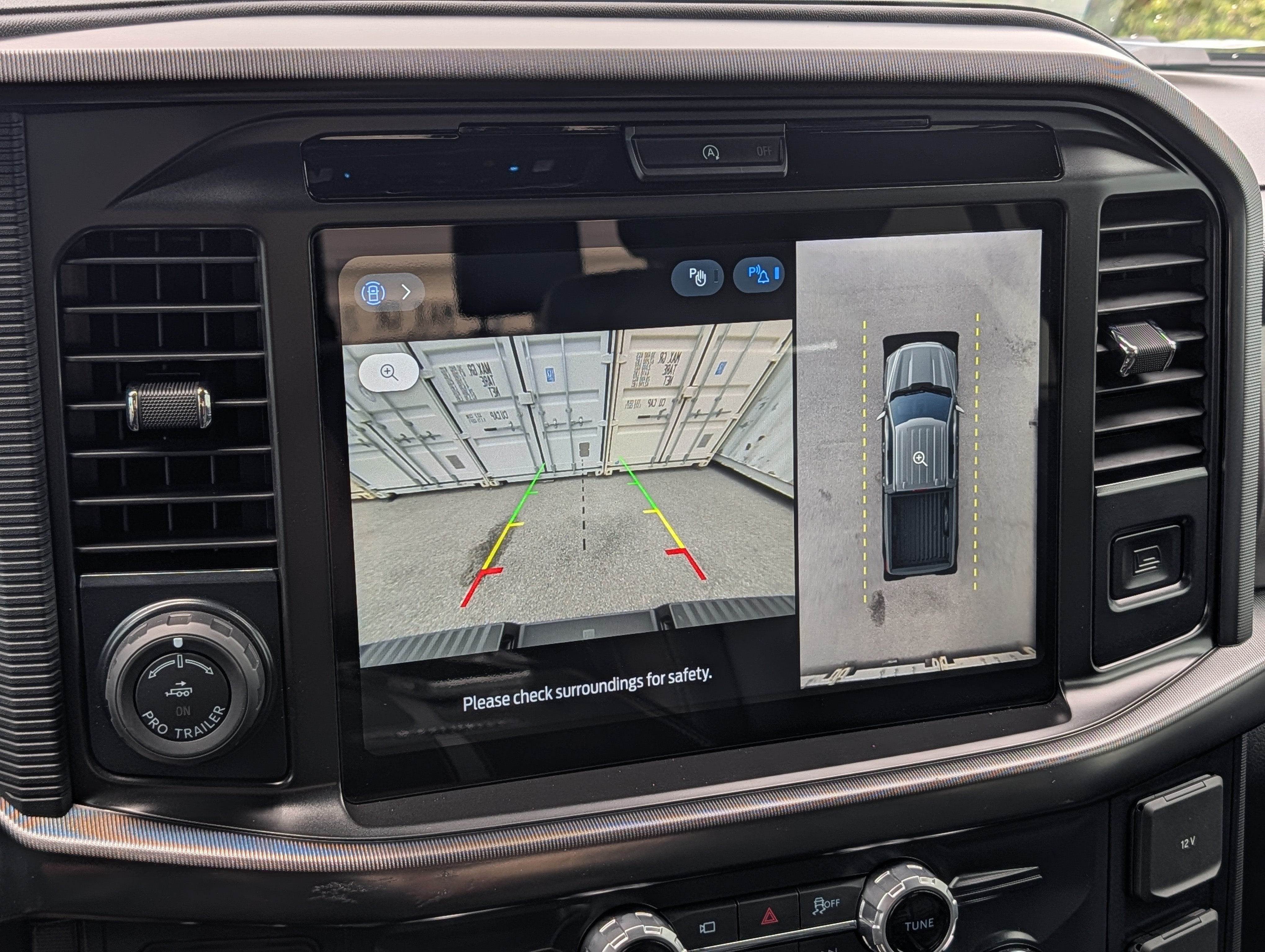 2026 Ford F-150 Platinum *LOANER*