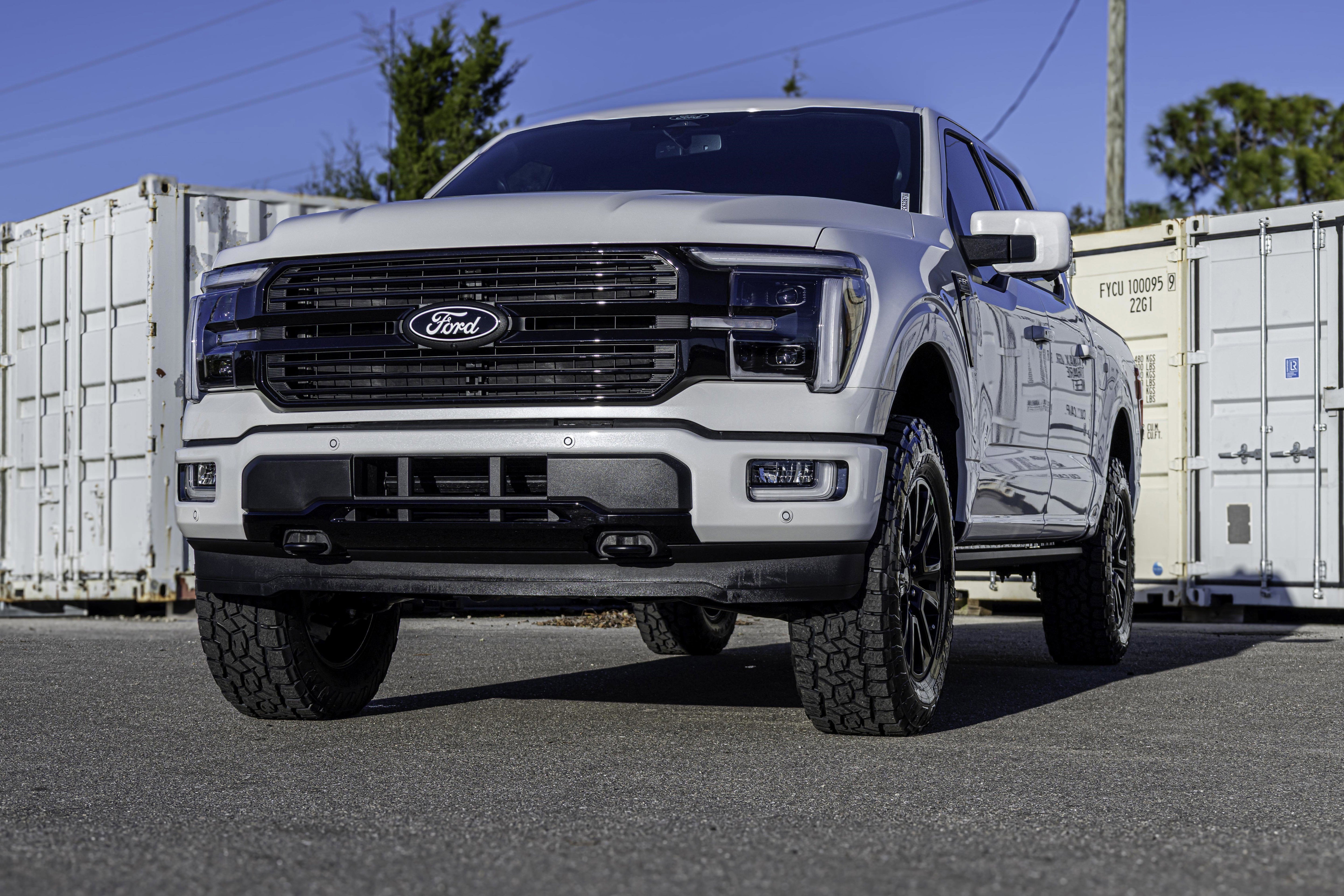 2025 Ford F-150 Platinum